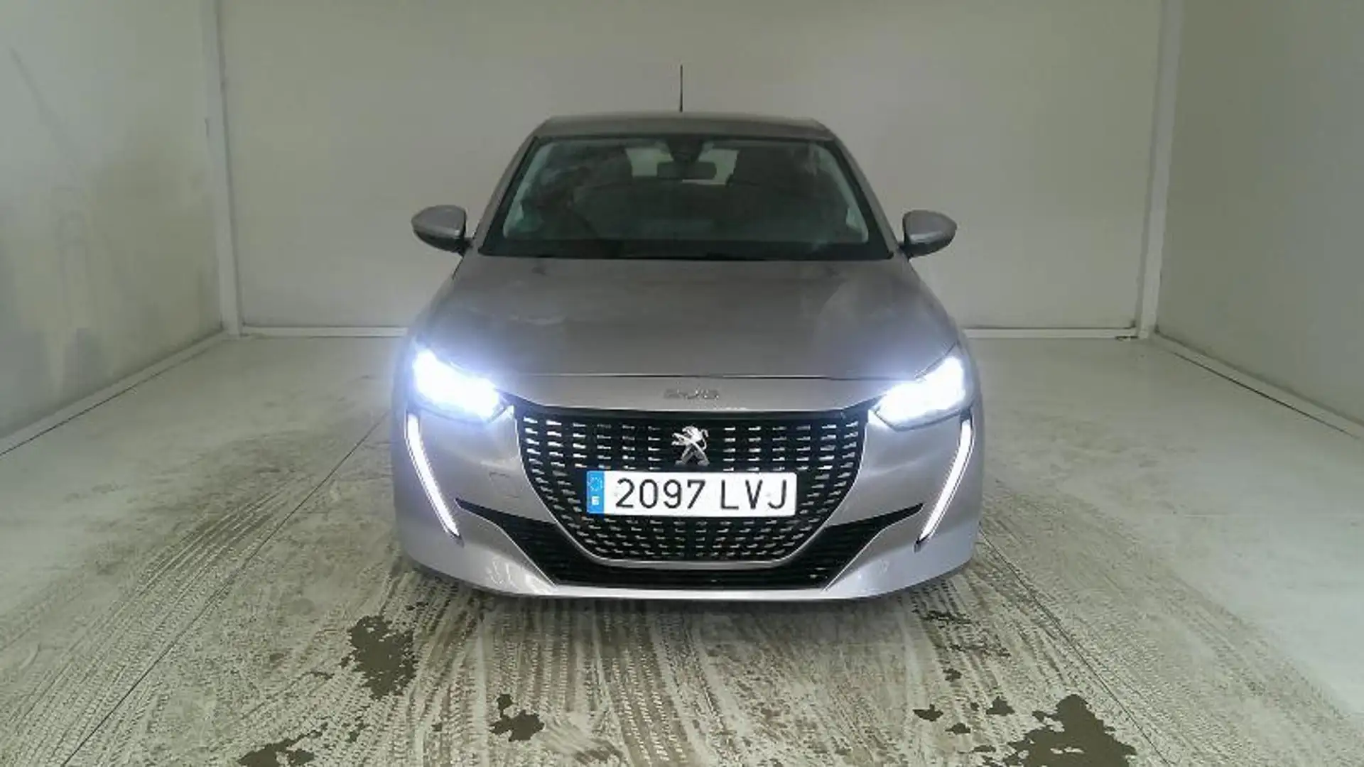 Peugeot 208 1.2 Puretech S&S Active Pack EAT8 100 Grau - 1