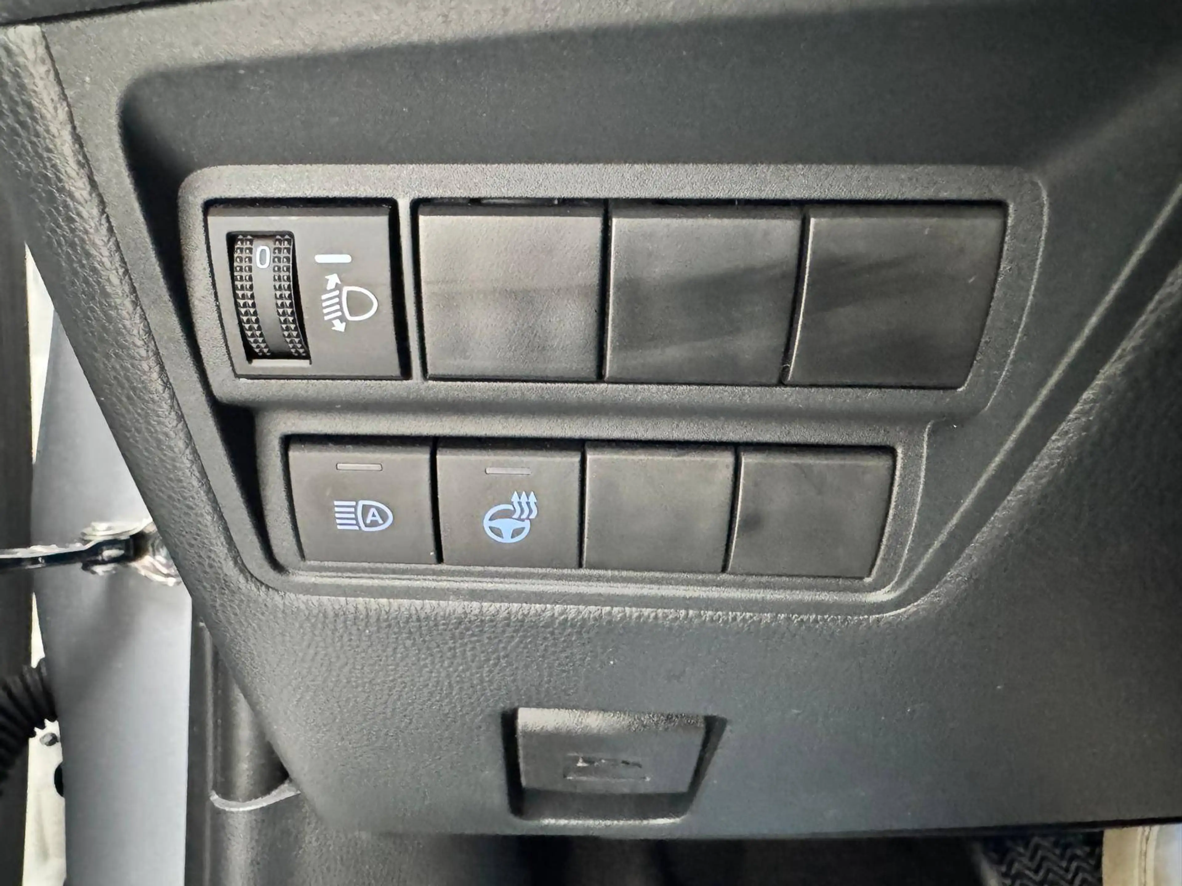 Mazda 2 Hybrid 1.5i VVT-i Select / 35.197 km / Garantie 02/2029 — photo 6