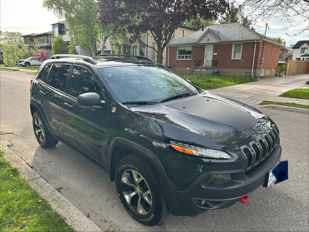 Jeep Cherokee снимка Jeep Cherokee