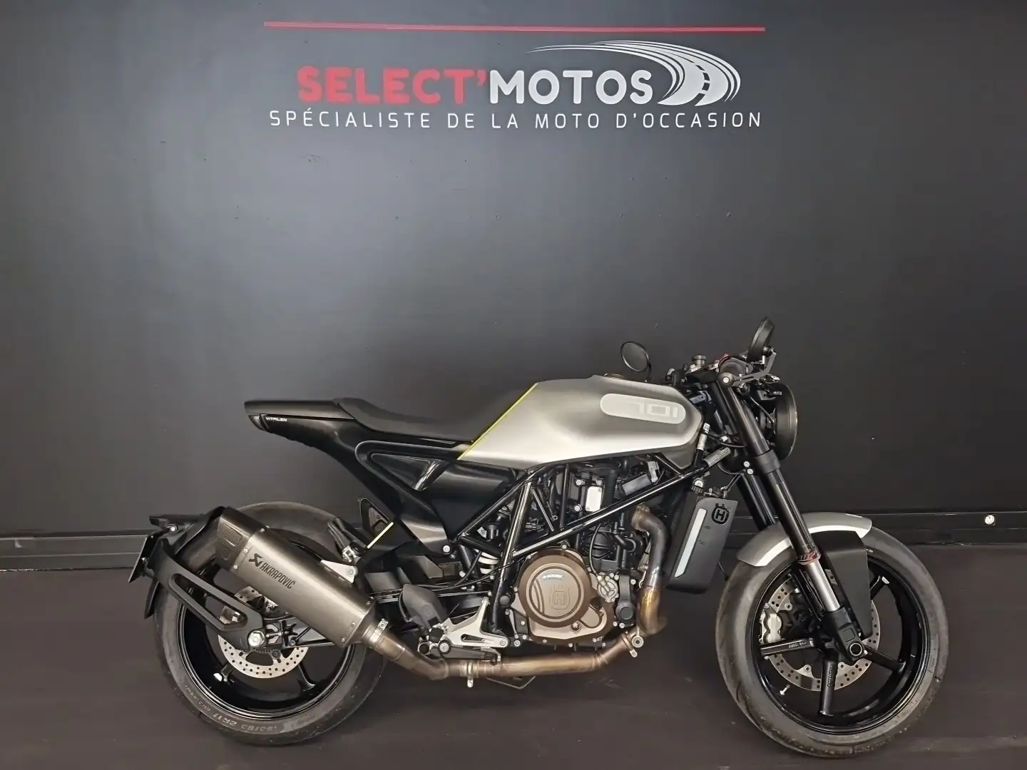 Husqvarna 701 Enduro Negro - 1