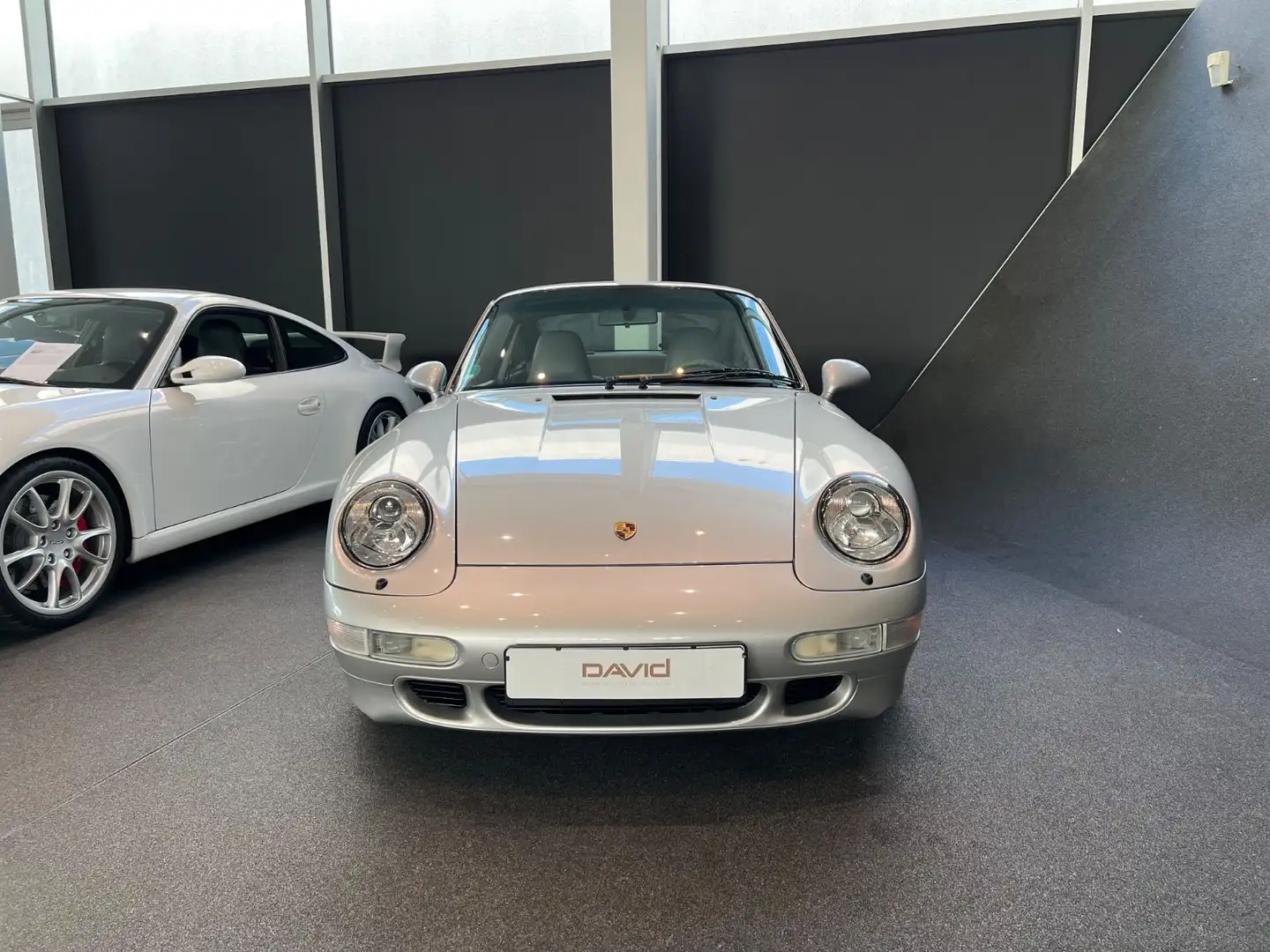 Porsche 993 Carrera S Coupe*Schalter*ohne SD*Erstlack Silber - 2