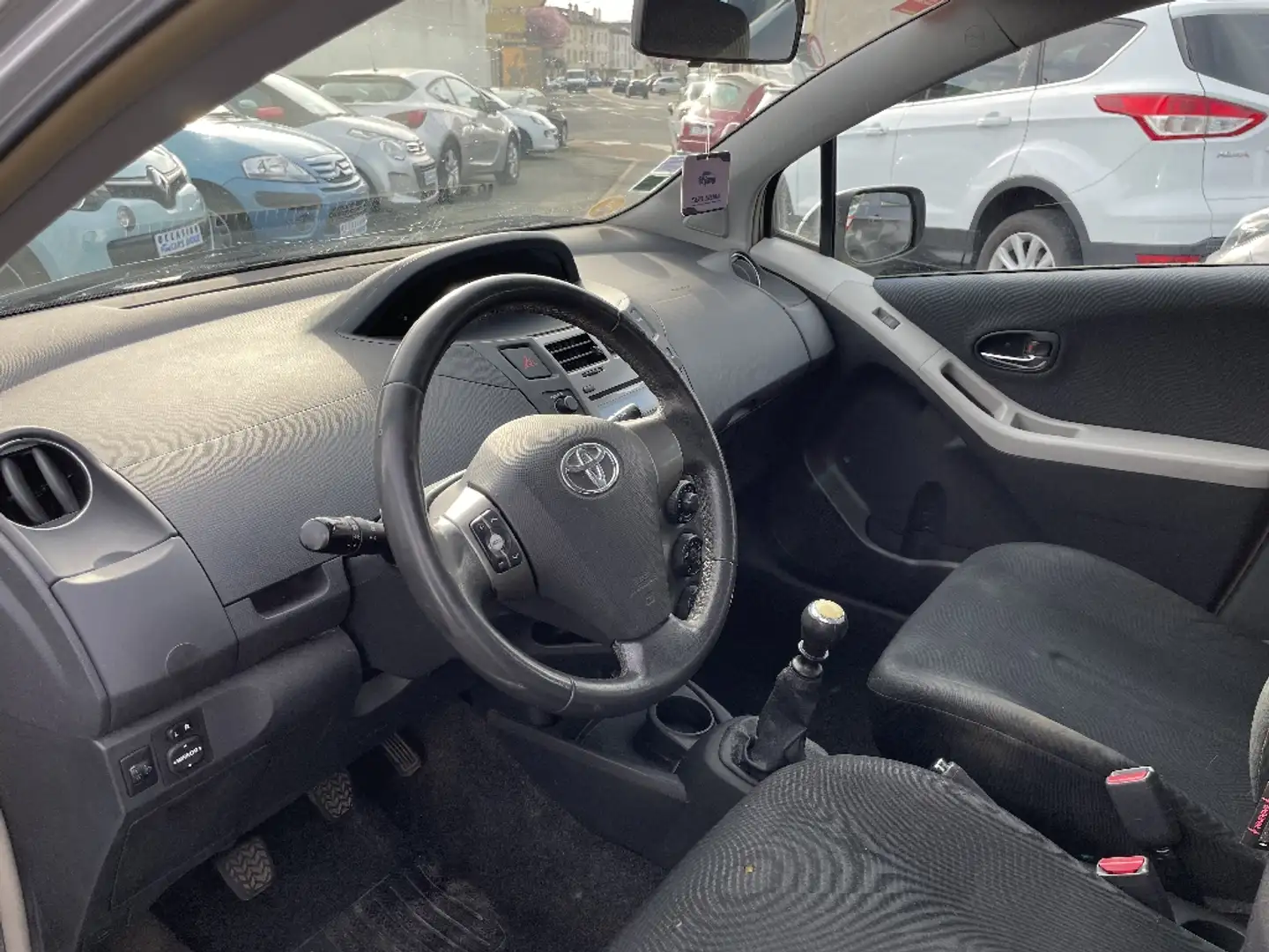 Toyota Yaris 1.4 - 90 D-4D Confort - 2