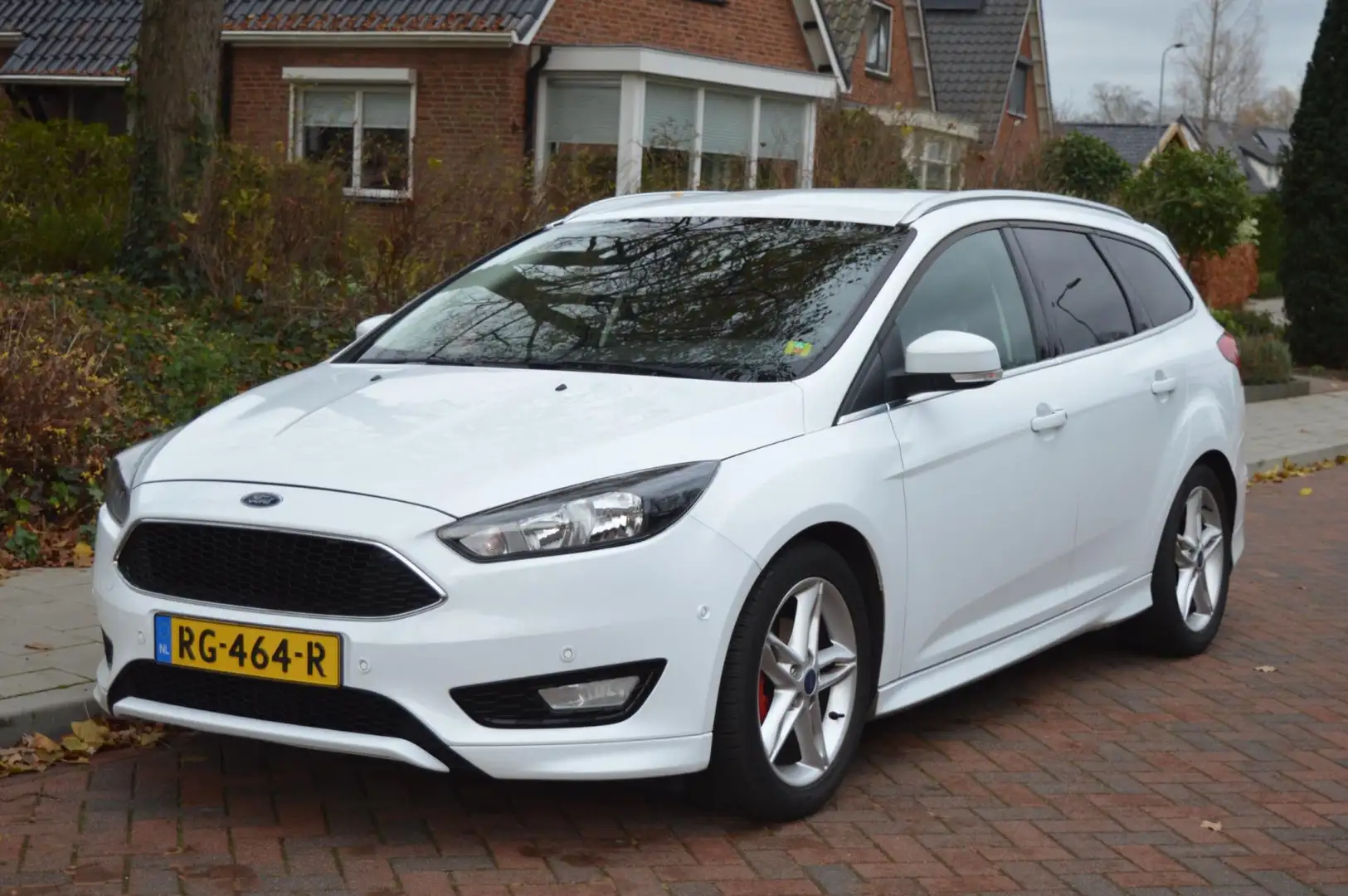 Ford Focus Wagon 1.0 ST-Line 150dkm/trekhaak/navi/carplay/win Blanc - 1