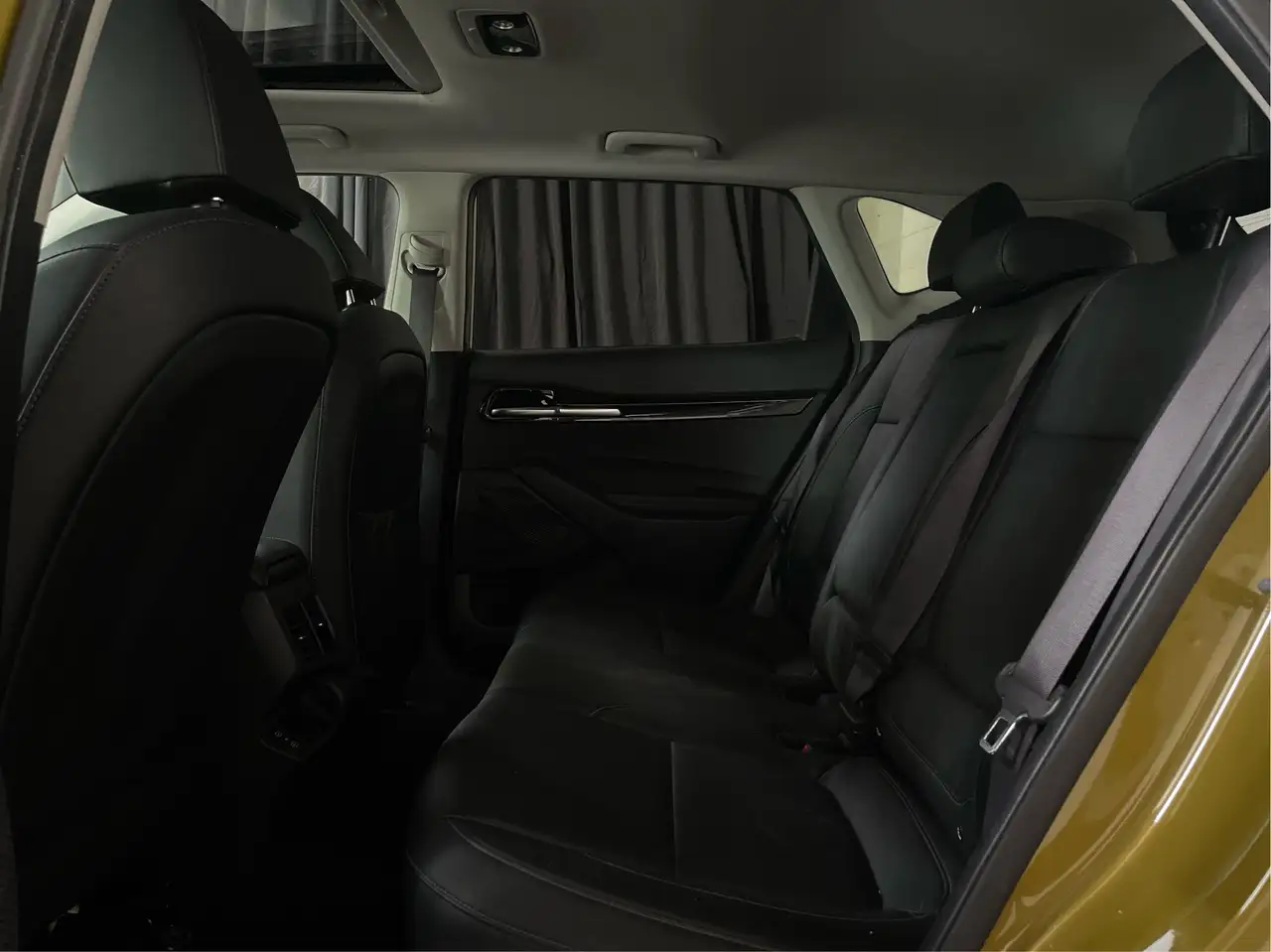 Kia Seltos снимка Kia Seltos