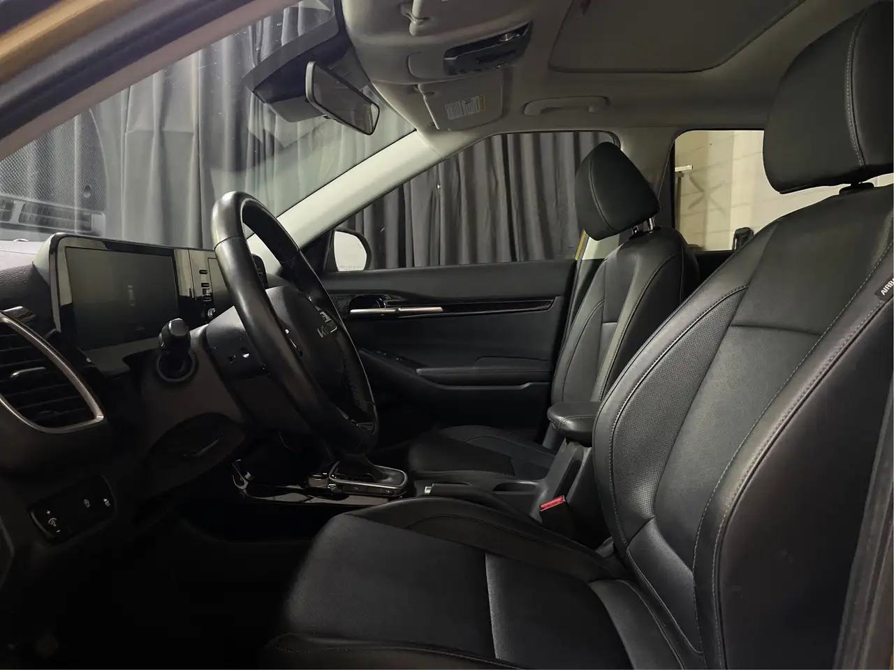 Kia Seltos снимка Kia Seltos