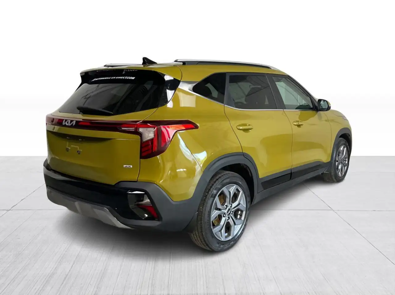 Kia Seltos снимка Kia Seltos