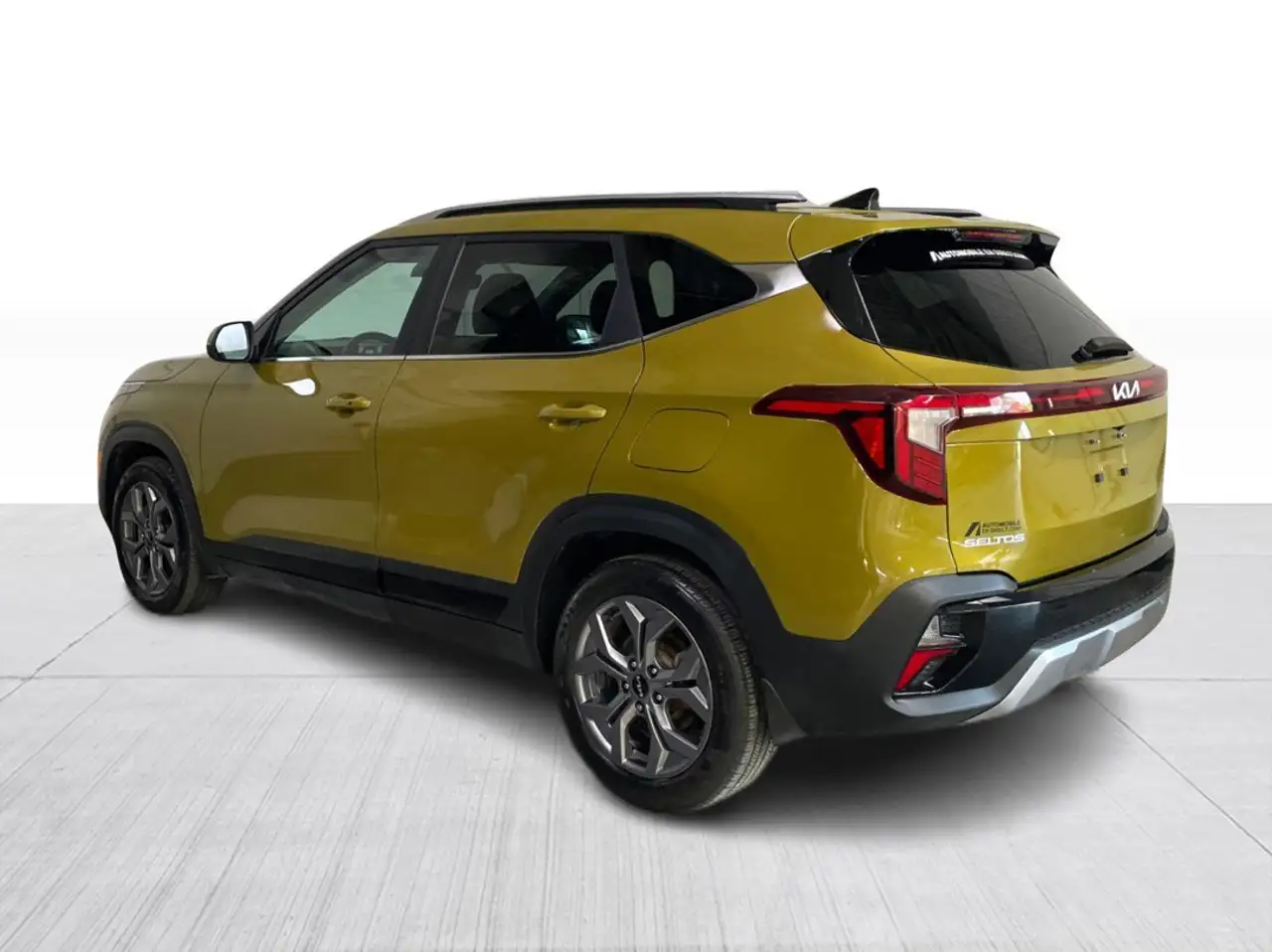 Kia Seltos снимка Kia Seltos