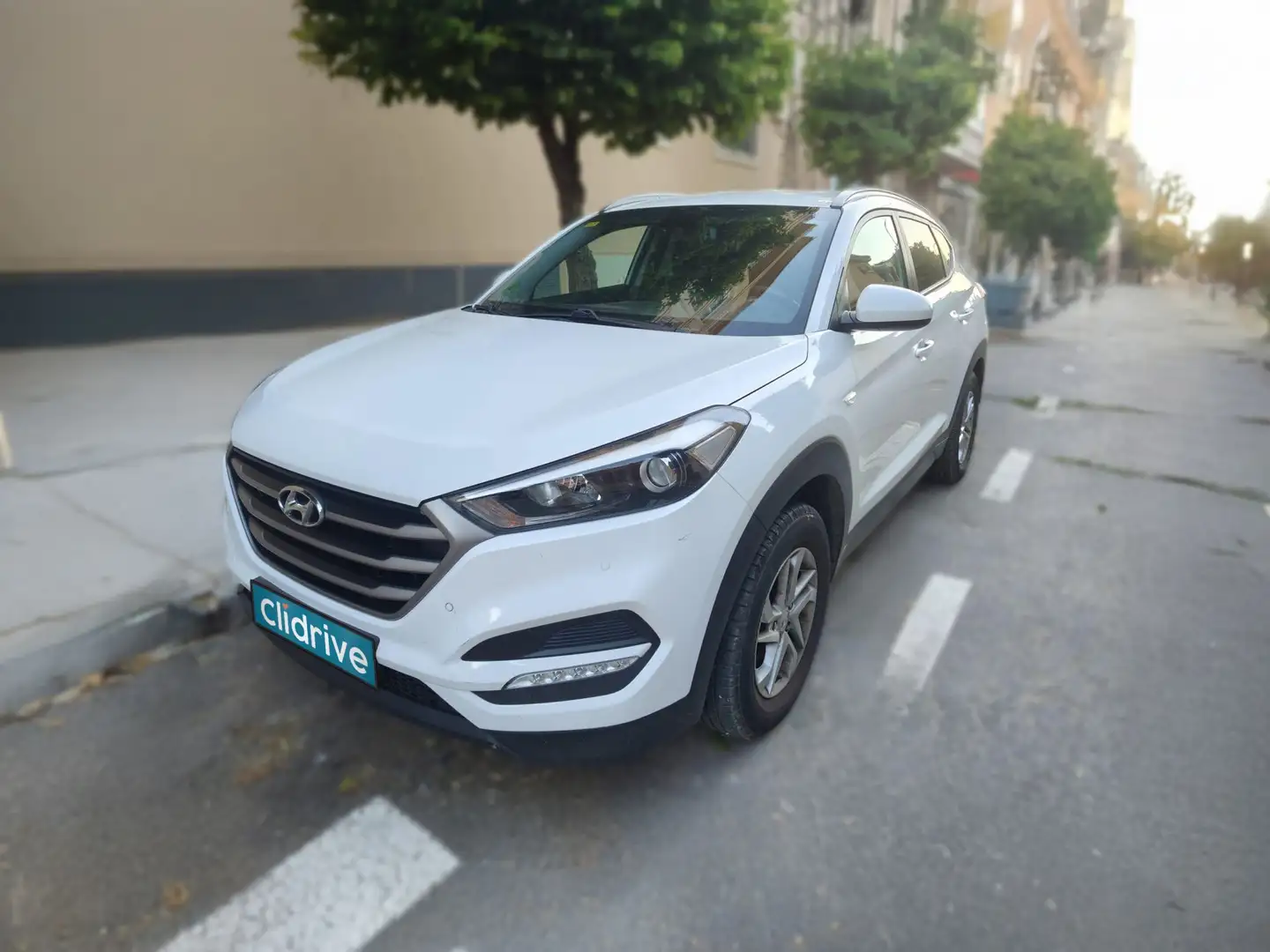 Hyundai TUCSON 1.6 GDI BD Essence 4x2 131 Blanco - 2