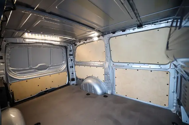 Mercedes-Benz Vito 116 CDI 4x4 Kasten Lang Aut., AHK 2,5t Navi Ansicht 16