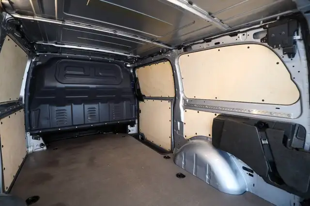 Mercedes-Benz Vito 116 CDI 4x4 Kasten Lang Aut., AHK 2,5t Navi Ansicht 18