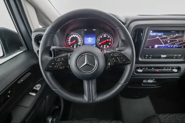 Mercedes-Benz Vito 116 CDI 4x4 Kasten Lang Aut., AHK 2,5t Navi Ansicht 9