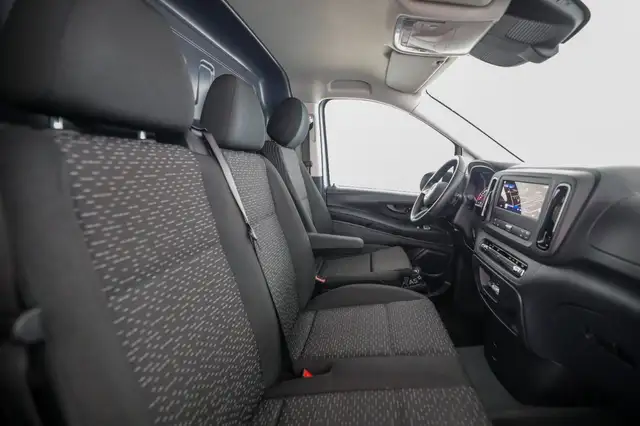 Mercedes-Benz Vito 116 CDI 4x4 Kasten Lang Aut., AHK 2,5t Navi Ansicht 14