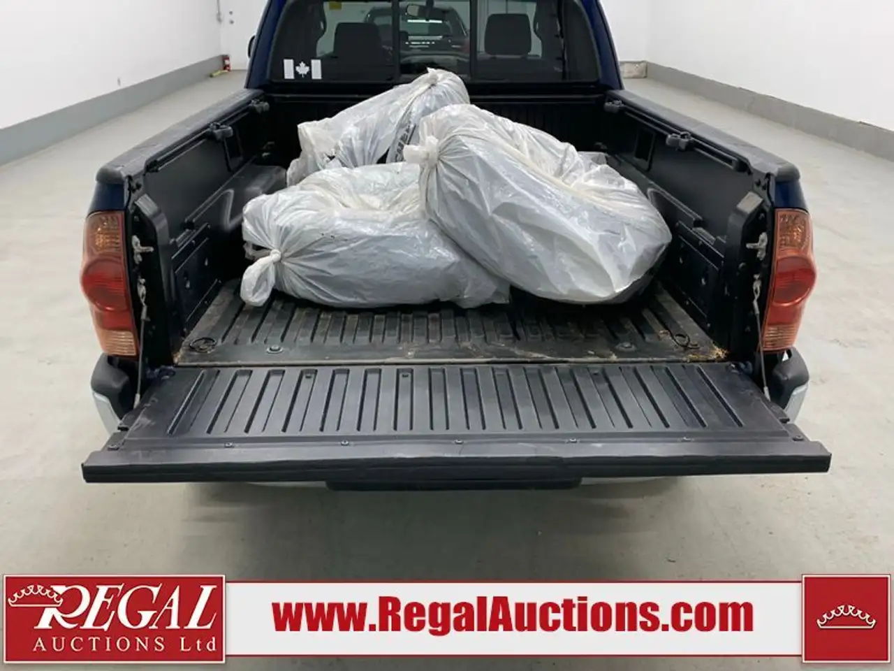 Toyota Tacoma photo Toyota Tacoma