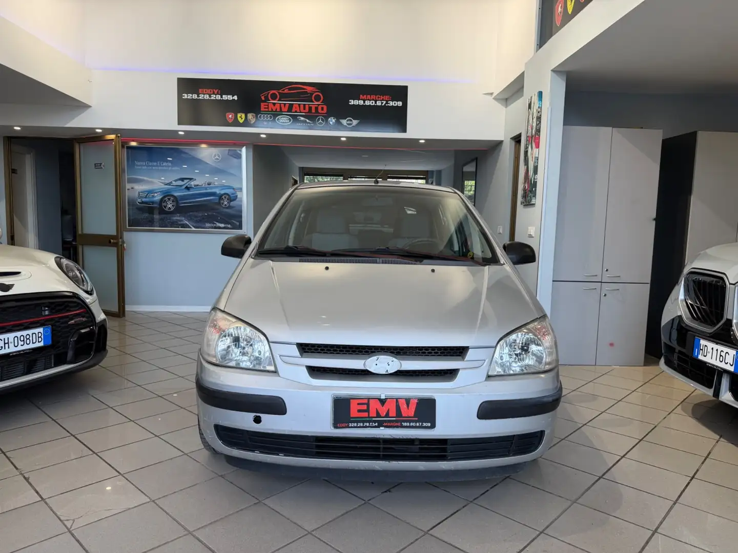 Hyundai Getz HYUNDAI GETZ ('02'-'09') GETZ 1.1 5P STYLE (46 KW) Grau - 2