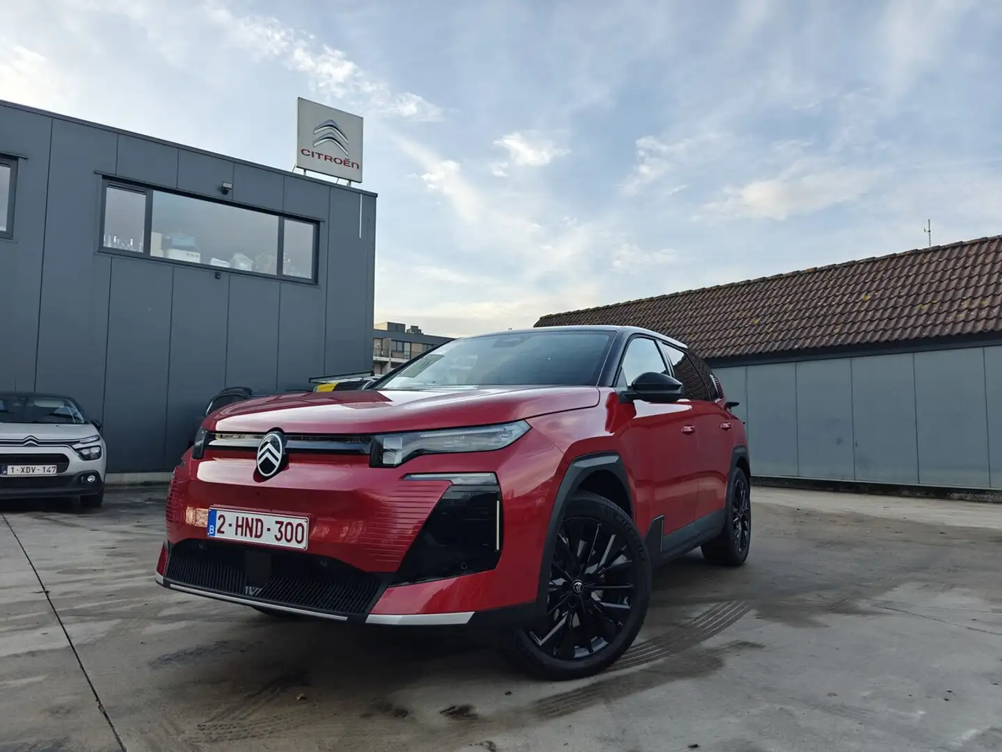 Citroen C5 Aircross DEMO | MAX | Elektrisch 210 PK | Pano | Hype Grey Rot - 1