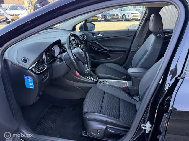 Opel Astra view 10