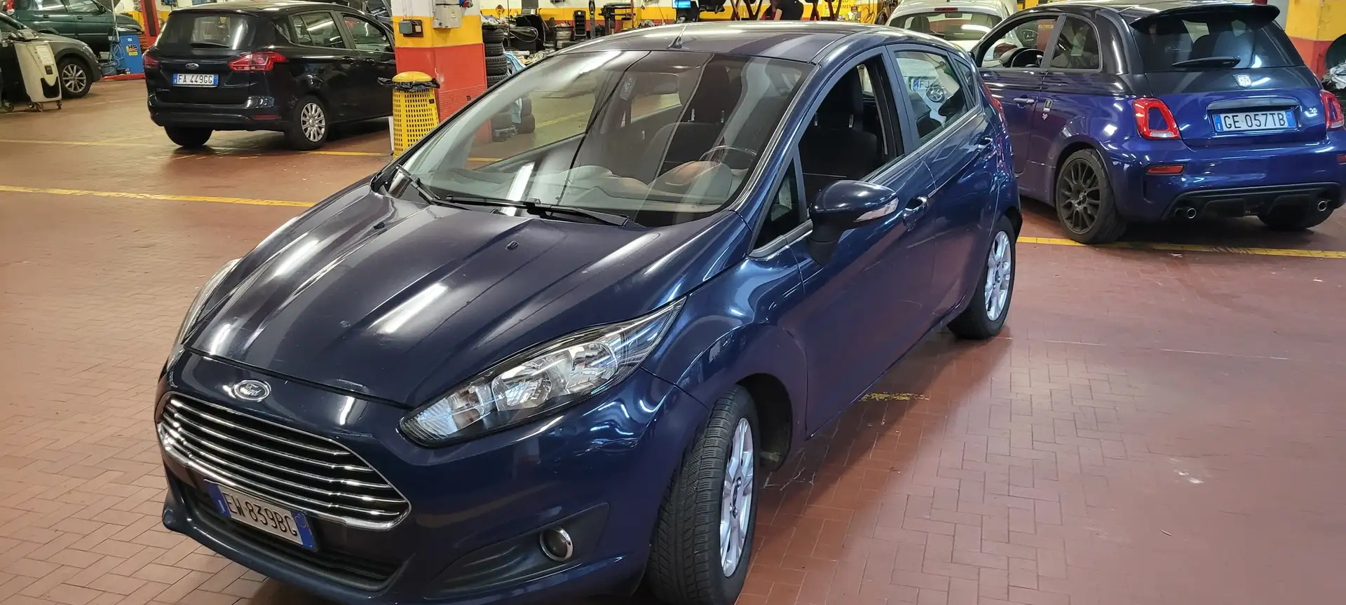 Ford Fiesta Fiesta VI 2013 5p 1.5 tdci Business 75cv Blu/Azzurro - 2