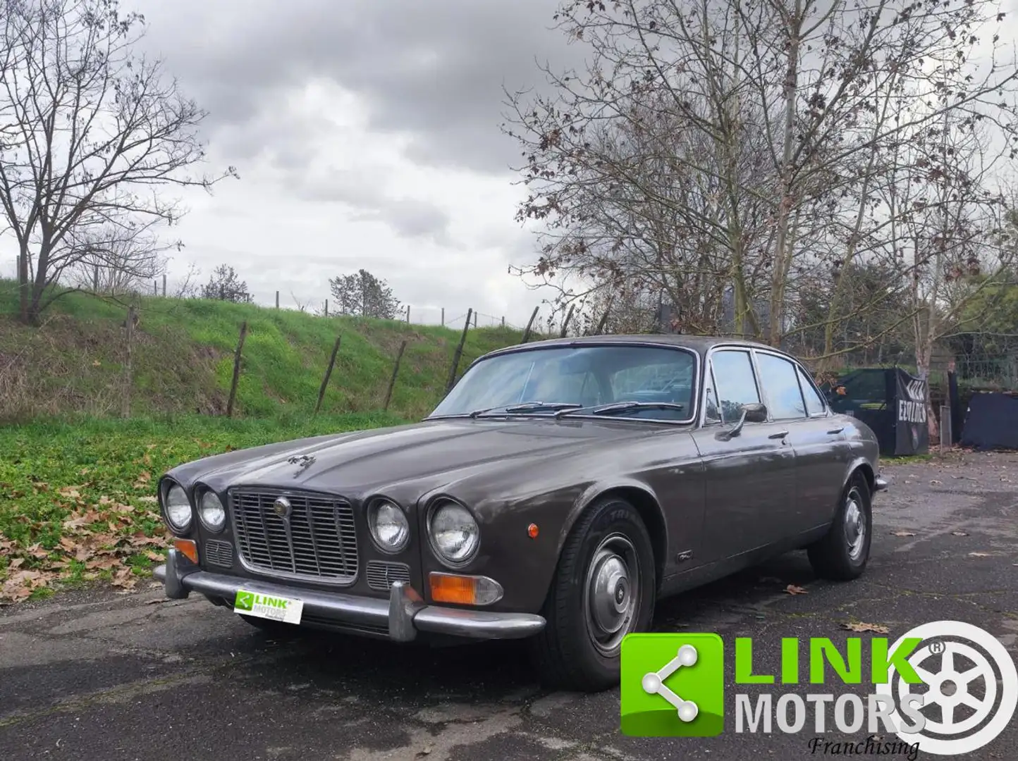 Jaguar XJ6 4.2, meccanica e interni restaurati, targa rm Braun - 1