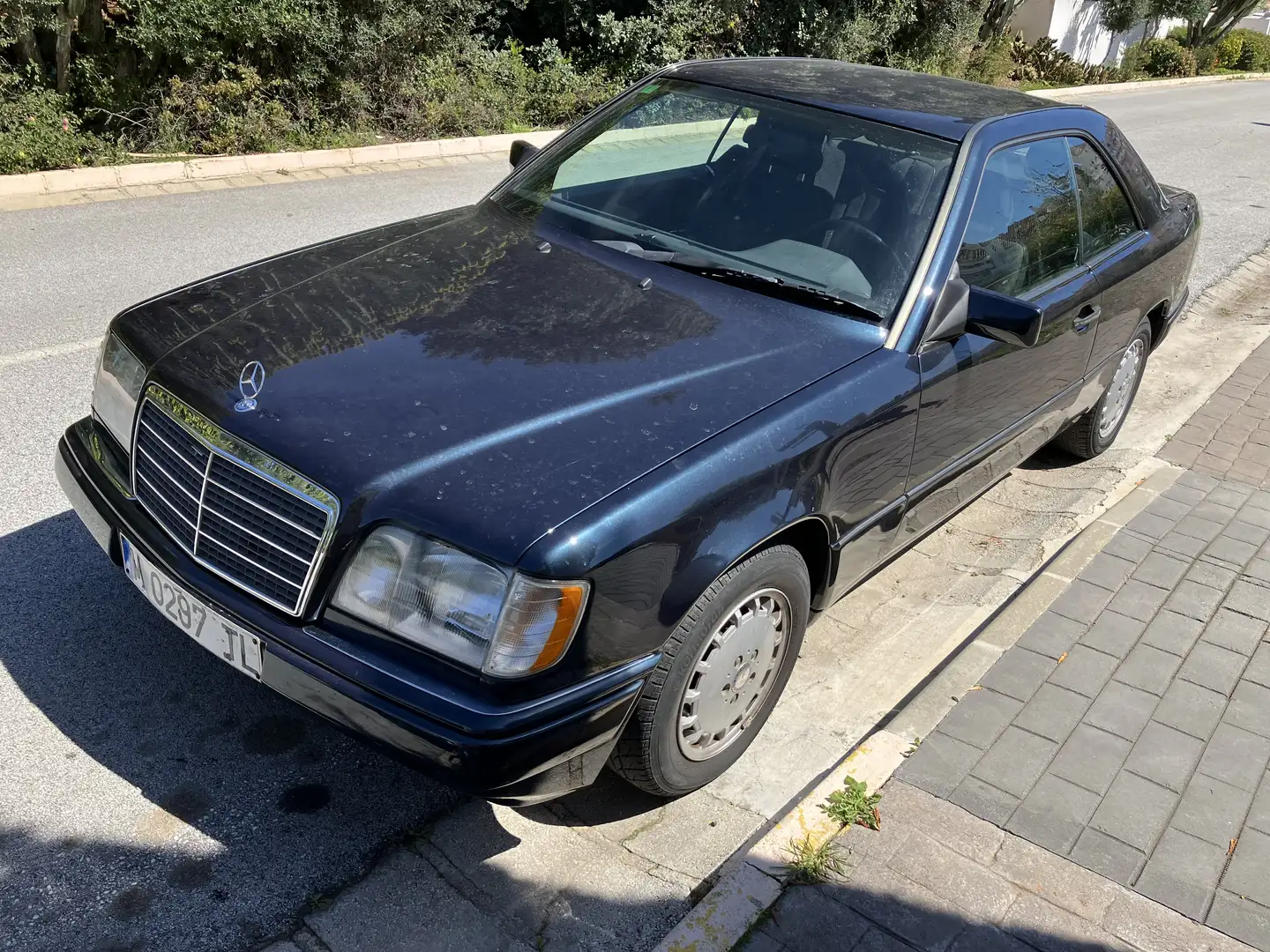 Mercedes-Benz CE 220 220CE - 1