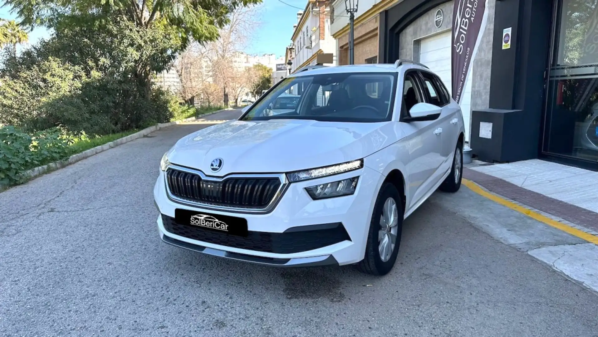 Skoda Kamiq 1.0 TSI Scout DSG 85kW Blanco - 2