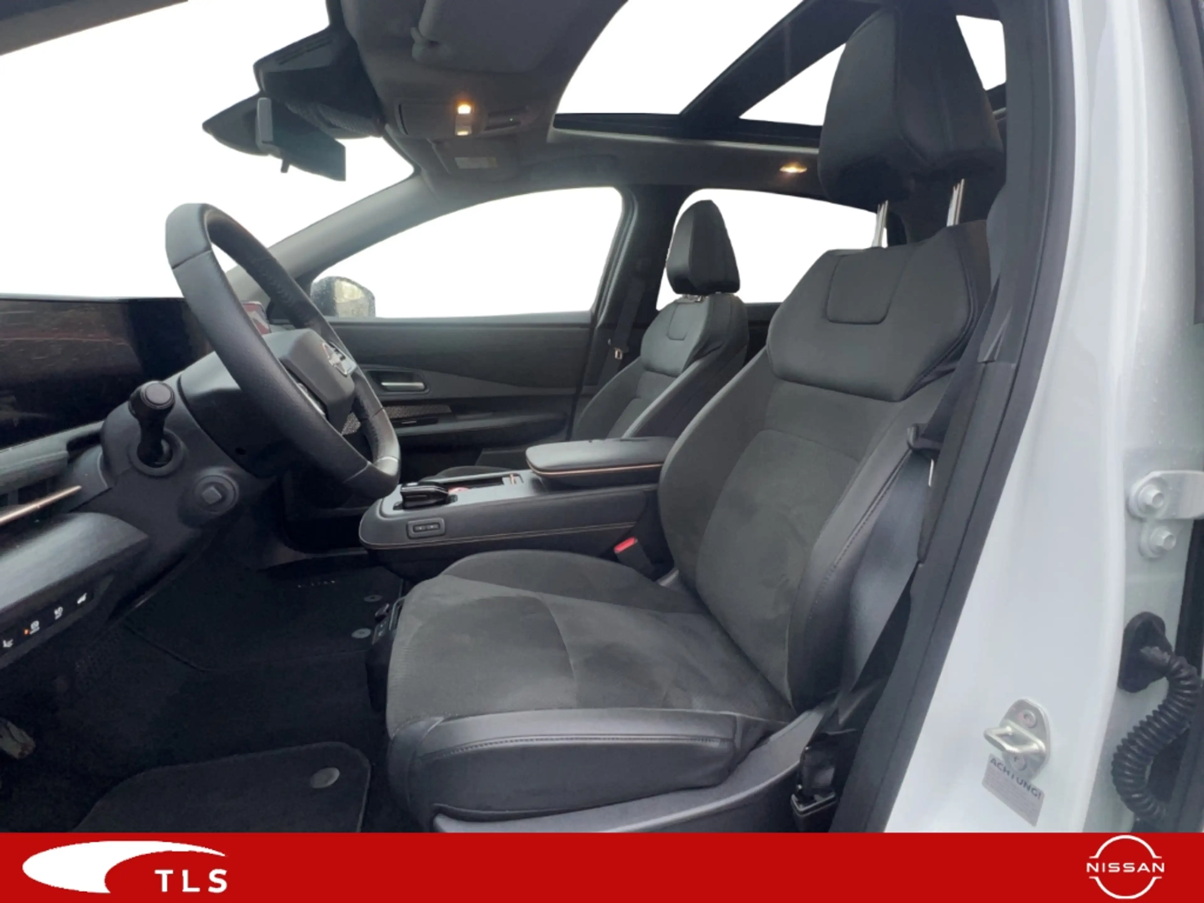 Nissan Ariya 87KWH - EVOLVE-PACK - 20'' ALU HUD Panorama Navi L — photo 9