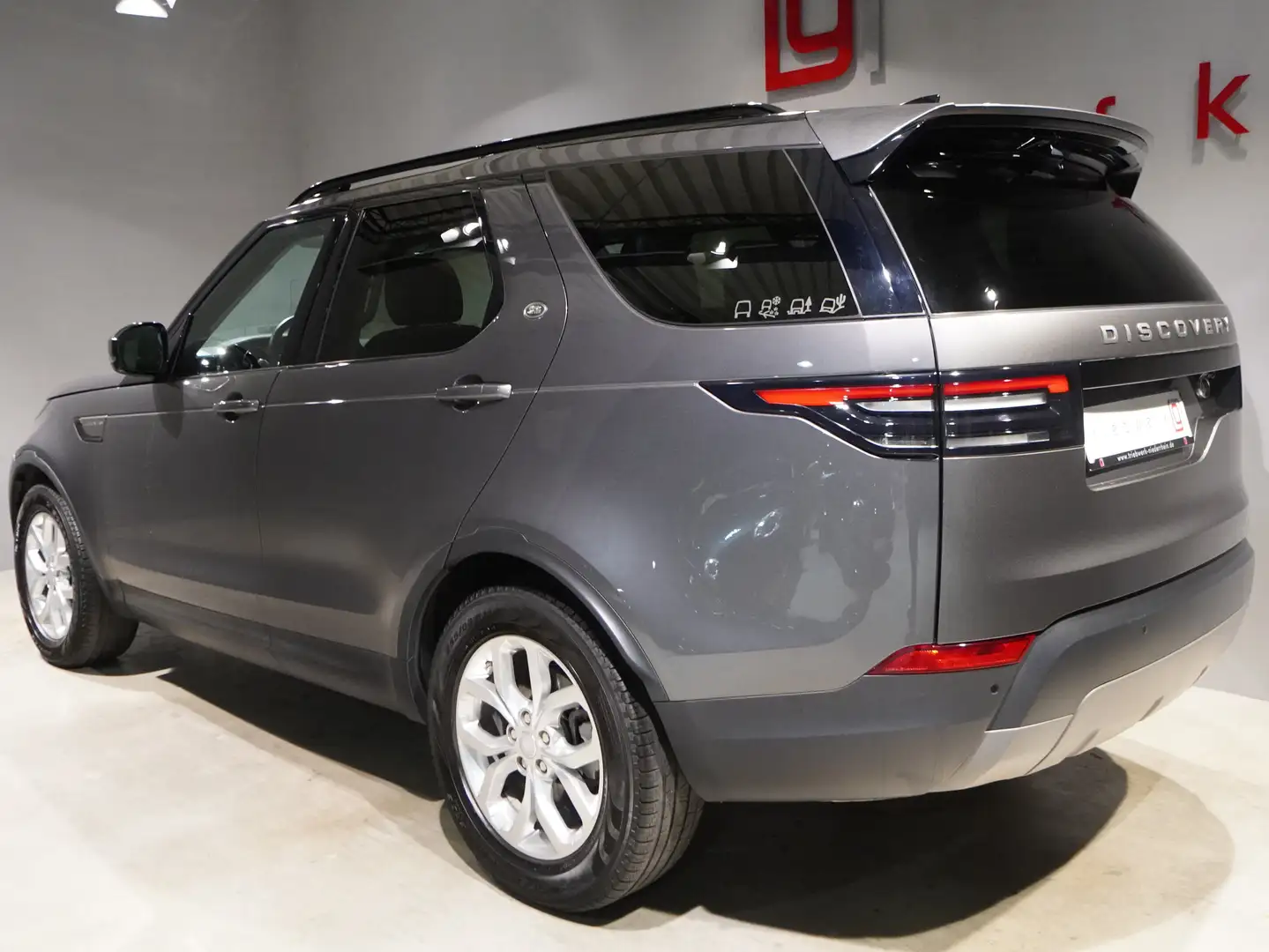 Land Rover Discovery 2.0 Si4 SE-BRD-FZG-U-frei-Panorama-7-Sitzer-1HD Grau - 2