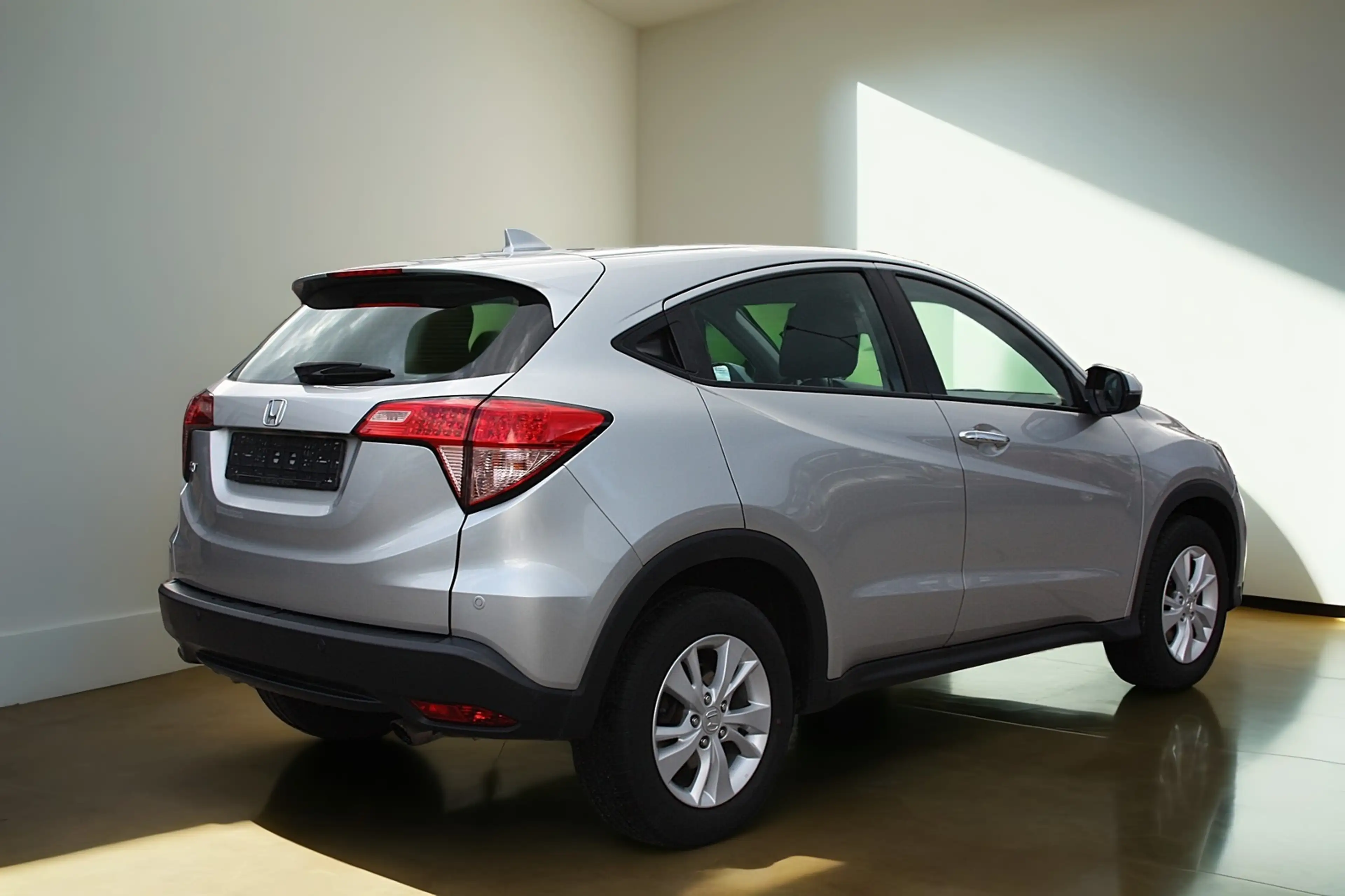 Honda HR-V 1.5 ELEGANCE Autom. MultiMedia/PDC/Temp — photo 10