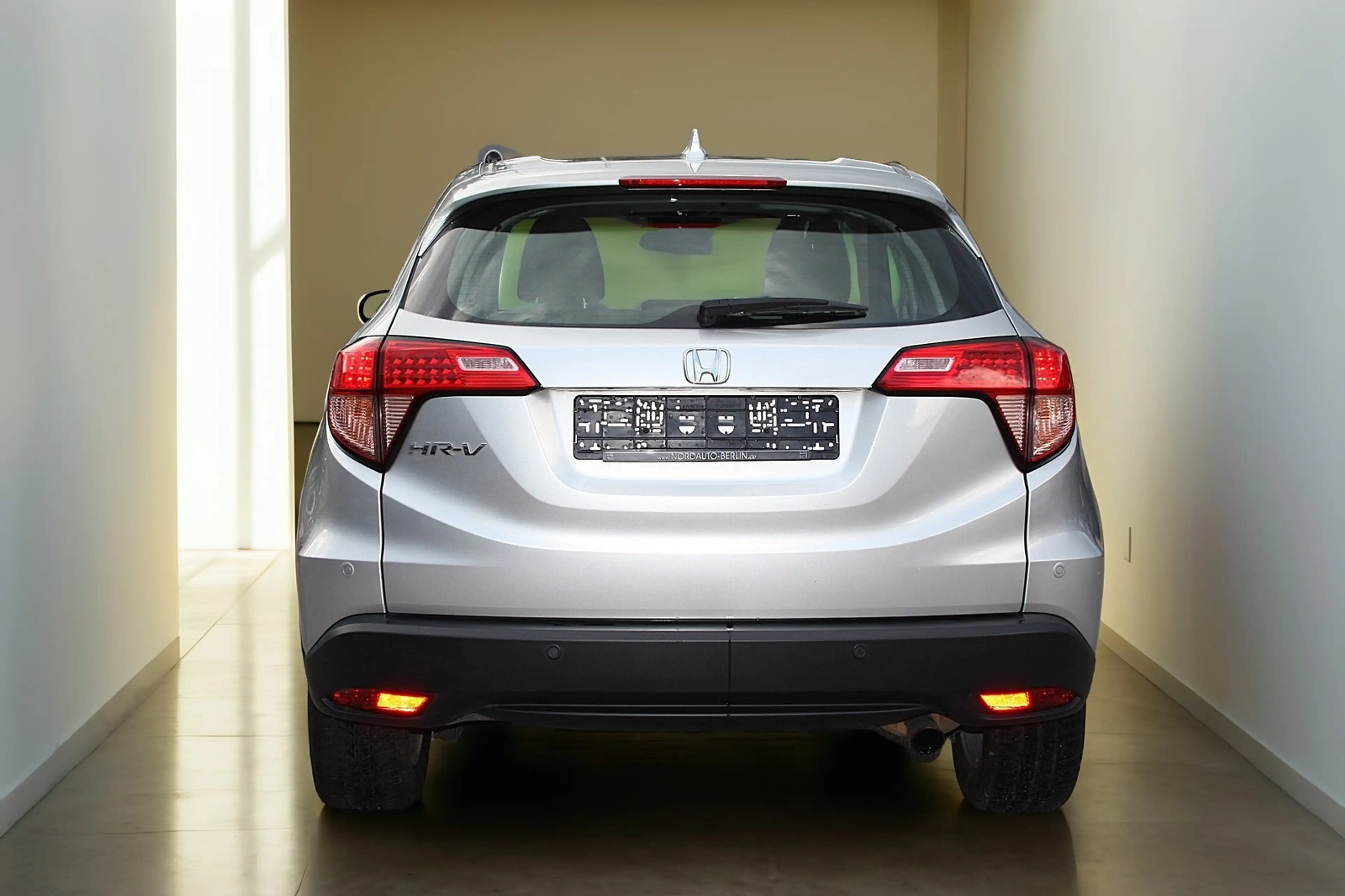 Honda HR-V 1.5 ELEGANCE Autom. MultiMedia/PDC/Temp — photo 9