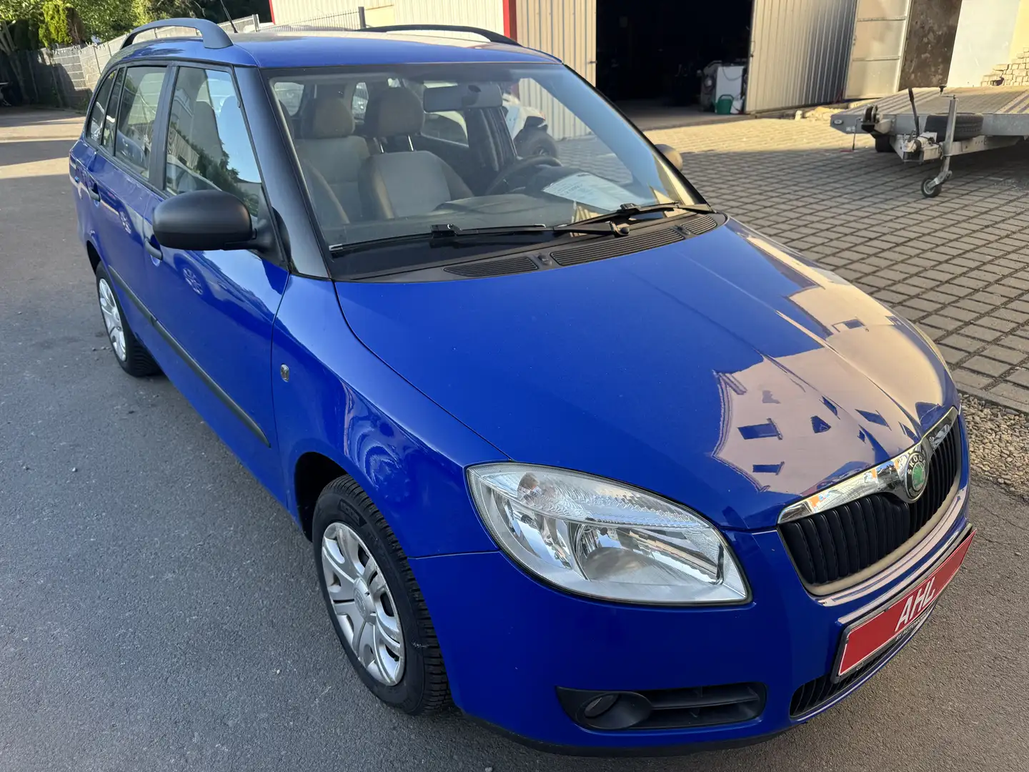 Skoda Fabia Cool Edition/Allwetterreifen/Isofix/AUX/TÜV Neu Bleu - 2