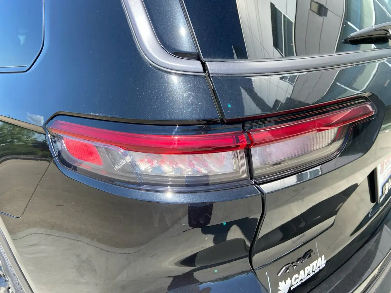 Jeep Grand Cherokee снимка Jeep Grand Cherokee