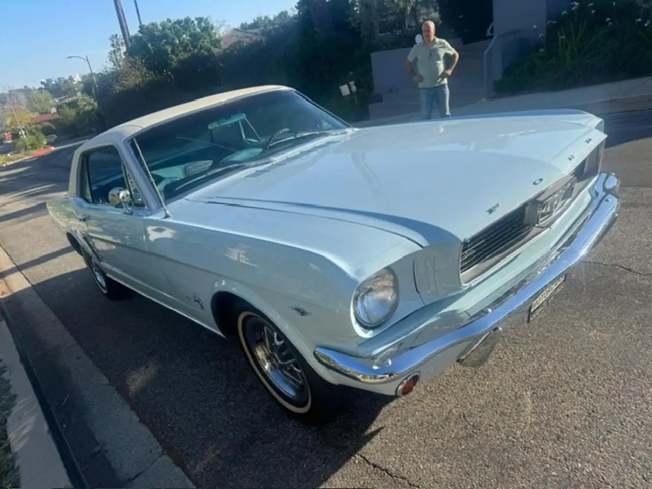 Ford Mustang COUPE TOIT VINYLE BLANC 289ci V8, foto 5