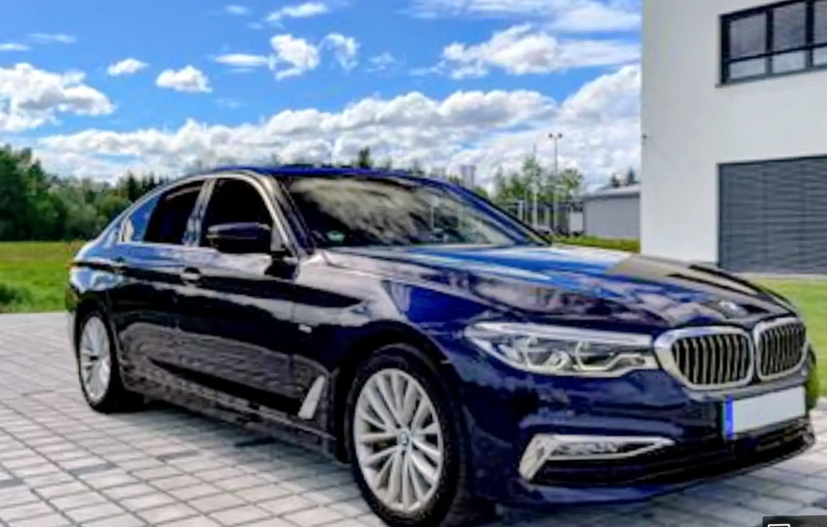 BMW 540 540 i xDrive Luxury Line Bleu - 1