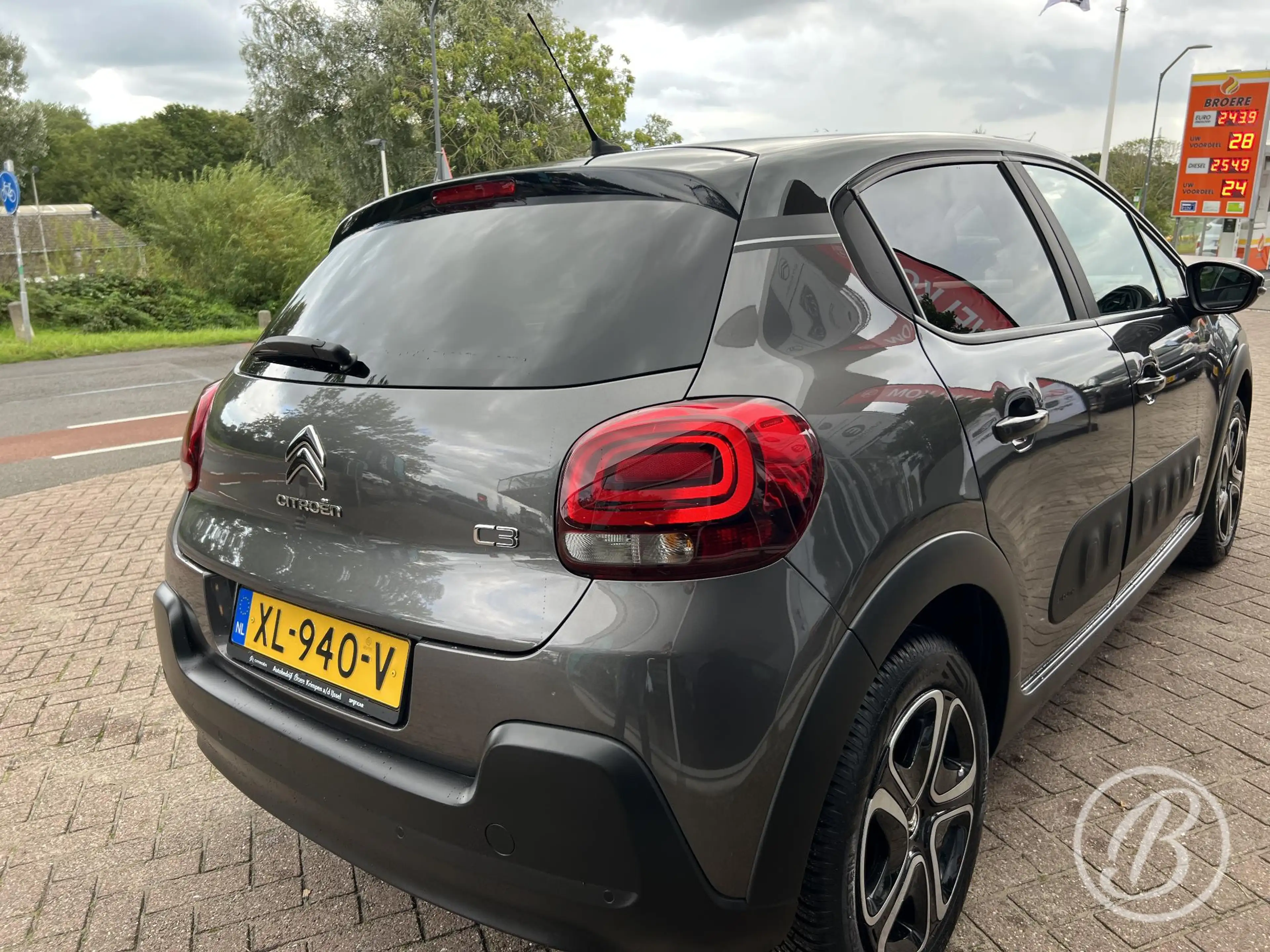 Citroen C3 1.2 82pk S&S Feel Edition — photo 32