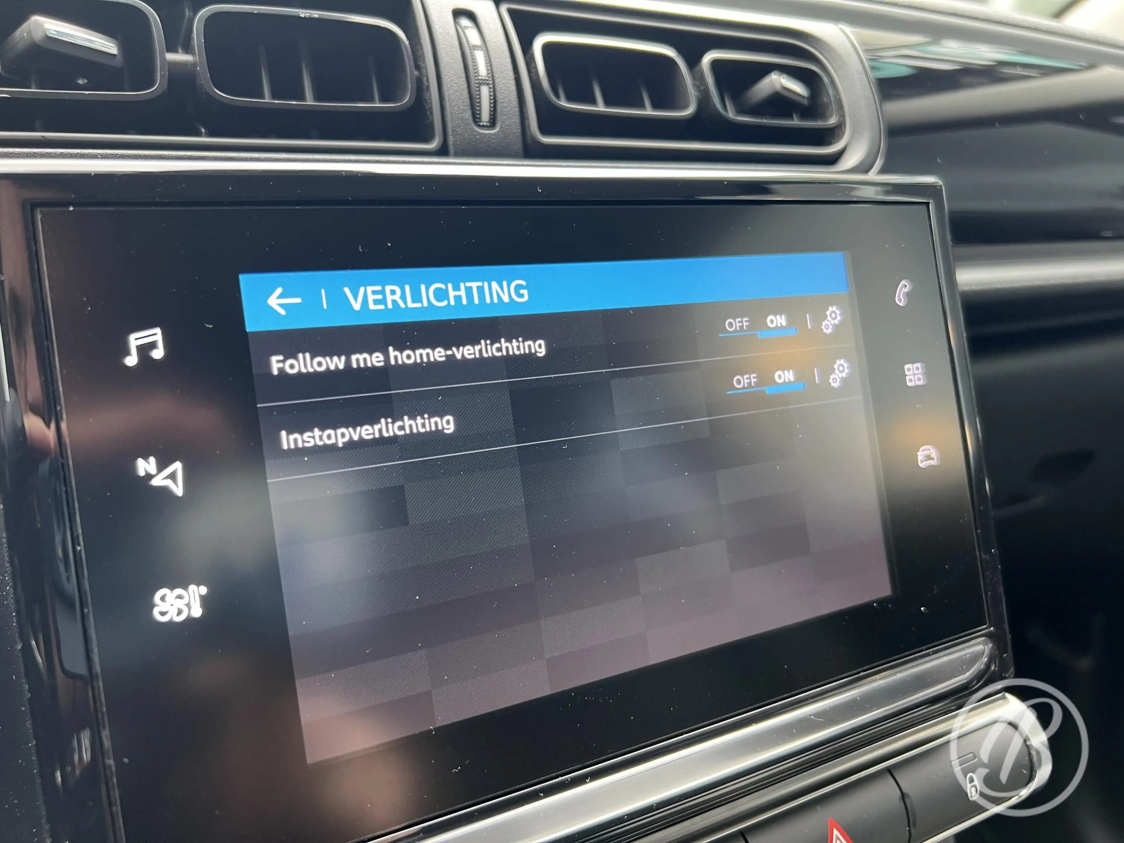 Citroen C3 1.2 82pk S&S Feel Edition — photo 37