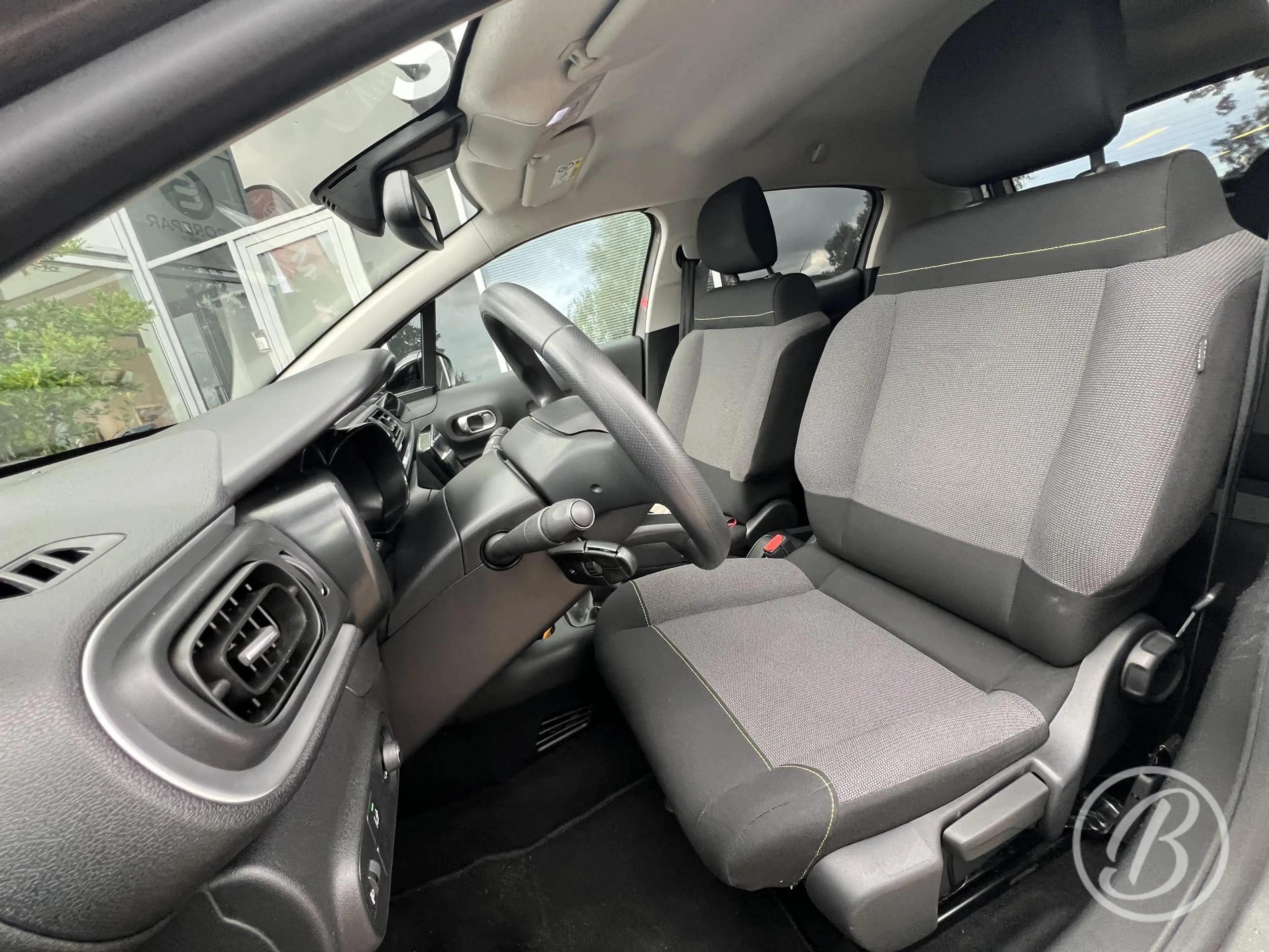 Citroen C3 1.2 82pk S&S Feel Edition — photo 12