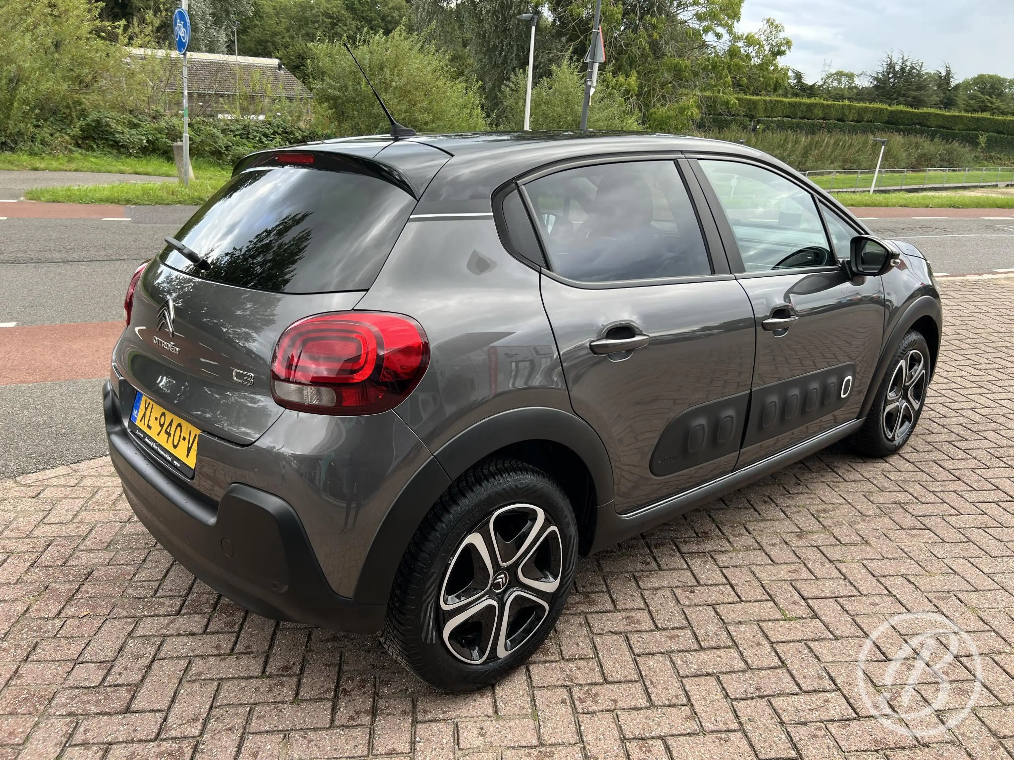 Citroen C3 1.2 82pk S&S Feel Edition — photo 4