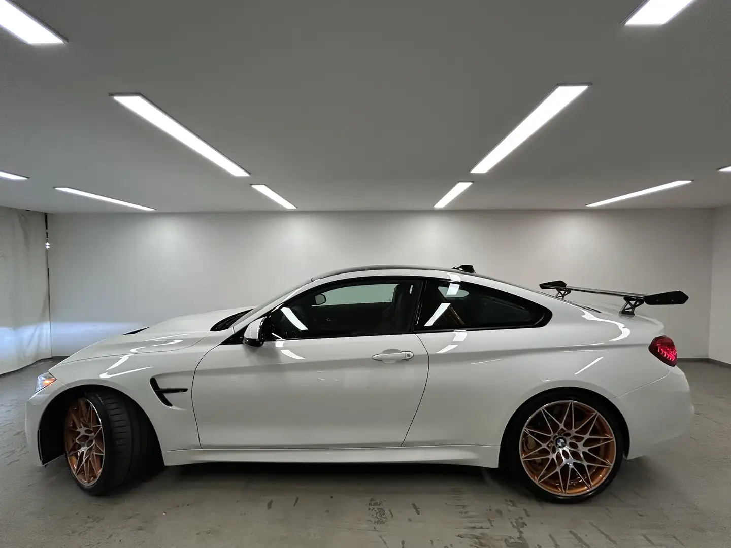 BMW M4 GTS Carbon Keramik M Driver´s Package Deutsches Fa Белый - 2