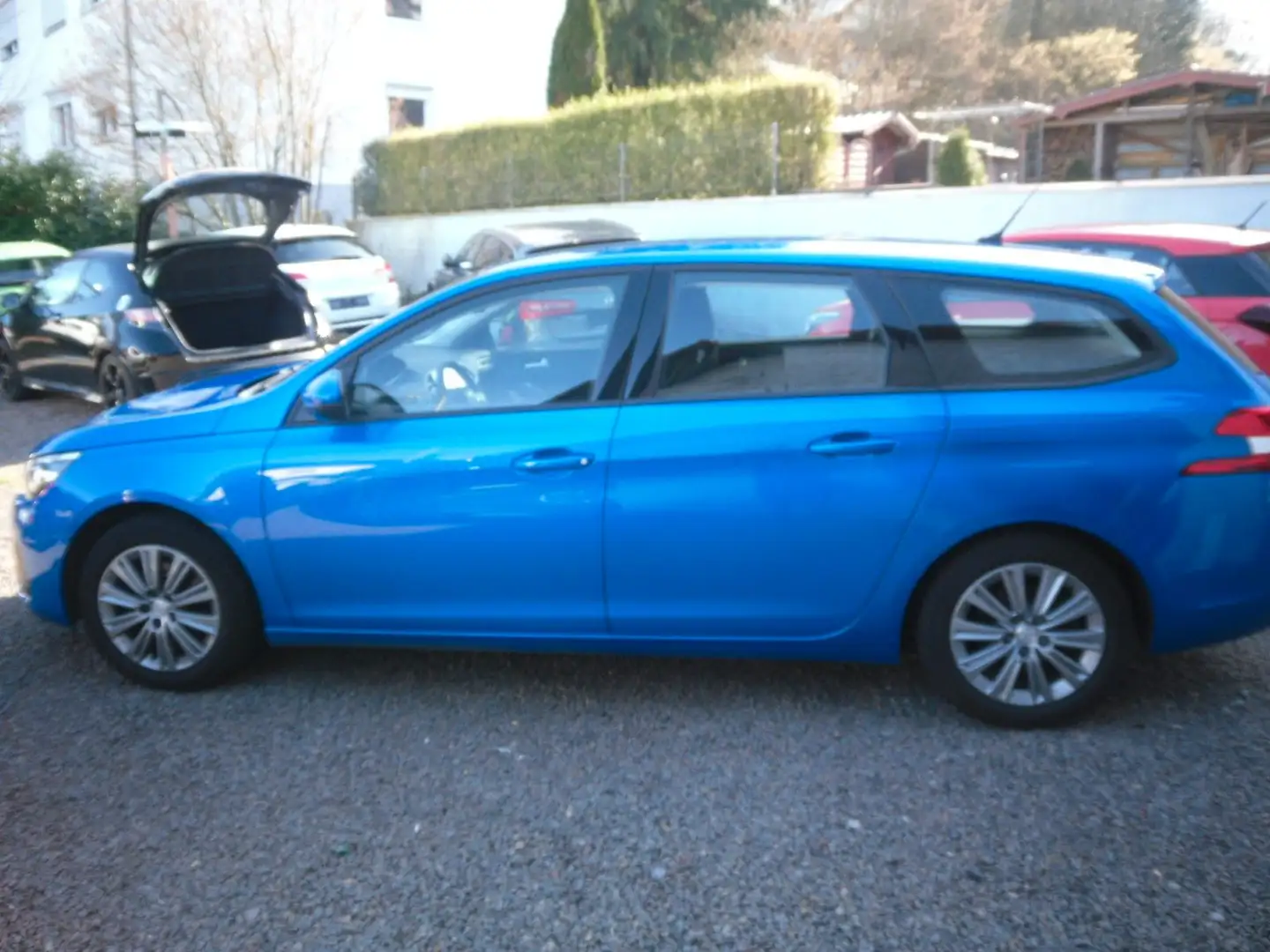 Peugeot 308 SW Active Pack 131PS Autom.57000KM Navi TOP Bleu - 1