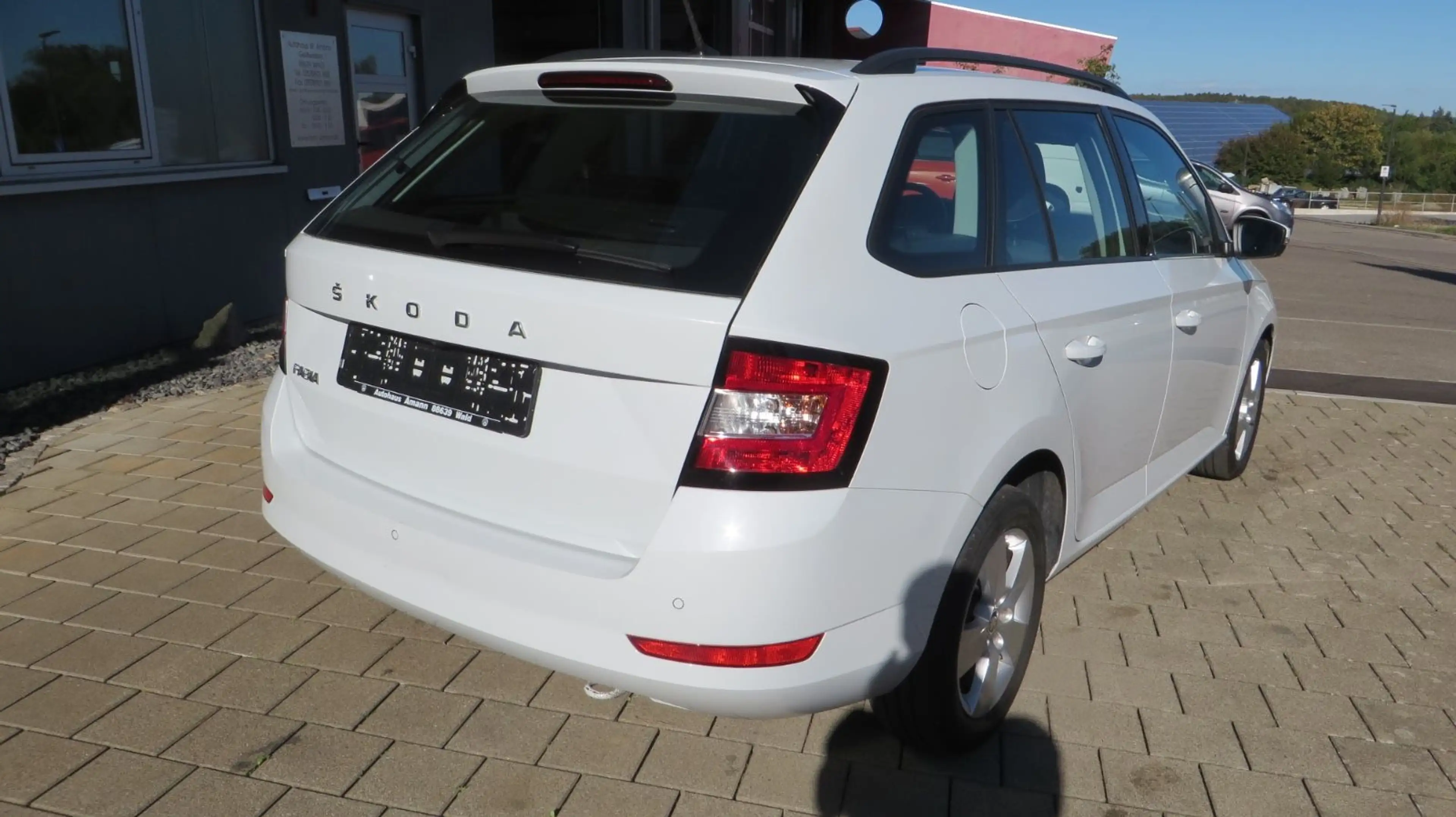 Skoda Fabia Combi Style AHK Rückfahrkamera — photo 12