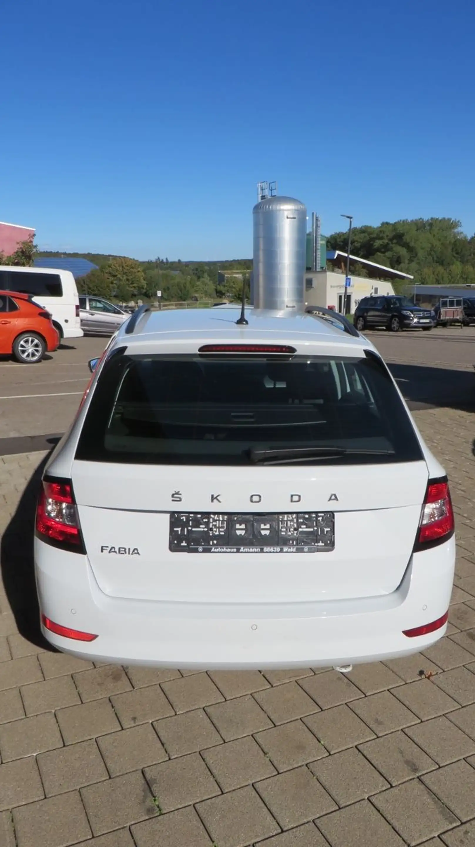 Skoda Fabia Combi Style AHK Rückfahrkamera — photo 9