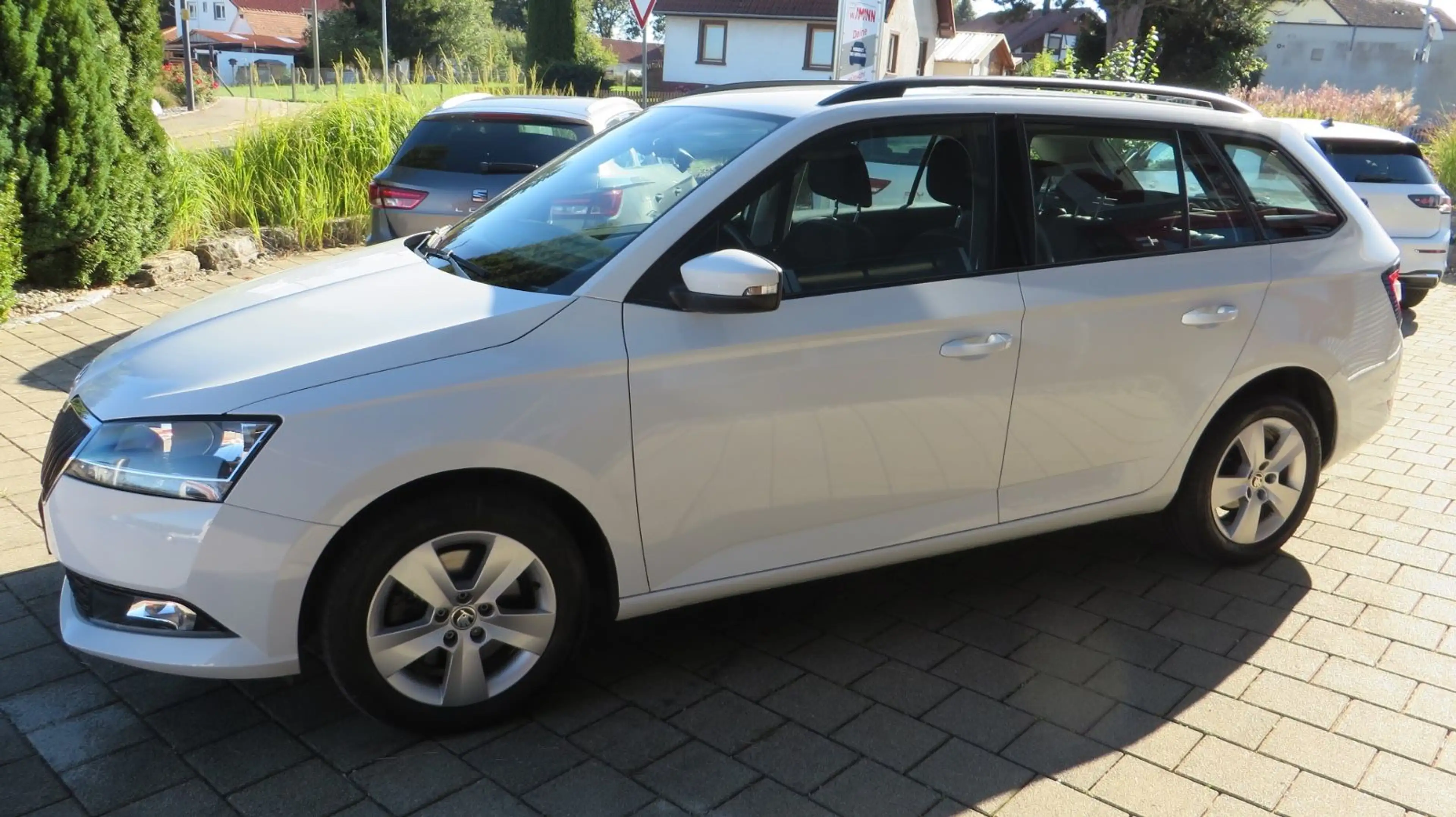 Skoda Fabia Combi Style AHK Rückfahrkamera — photo 6