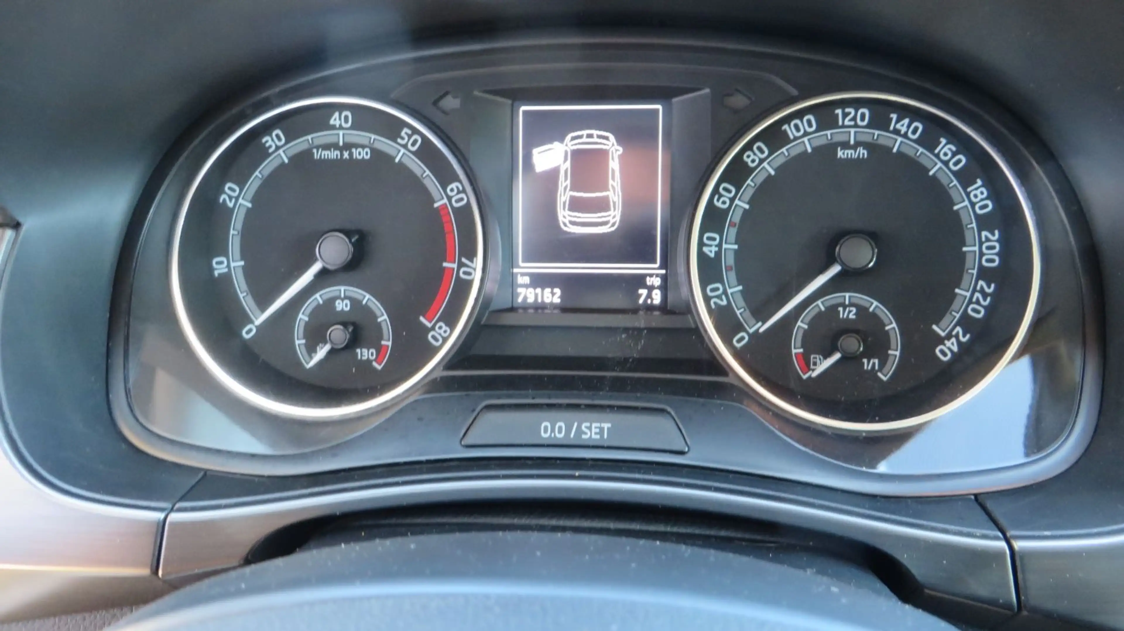 Skoda Fabia Combi Style AHK Rückfahrkamera — photo 22