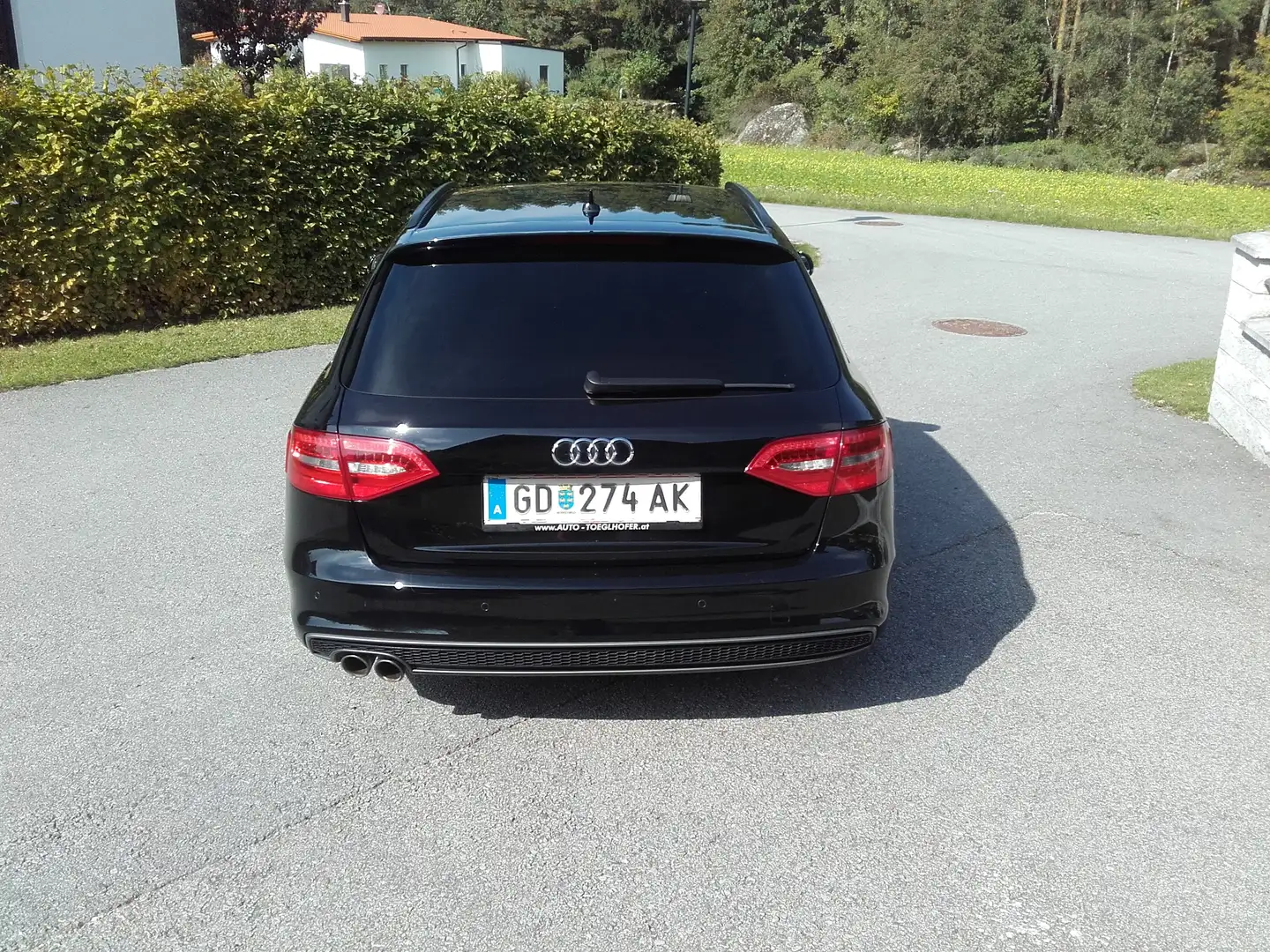 Audi A4 Avant 2,0 TDI quattro Sport DPF Schwarz - 2