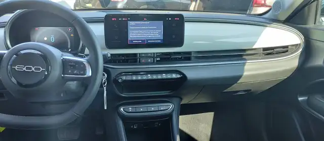 Fiat 600 view 12