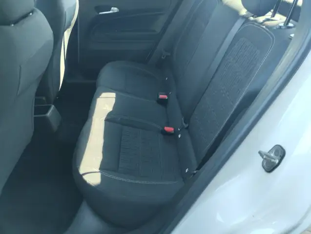 Fiat 600 view 8