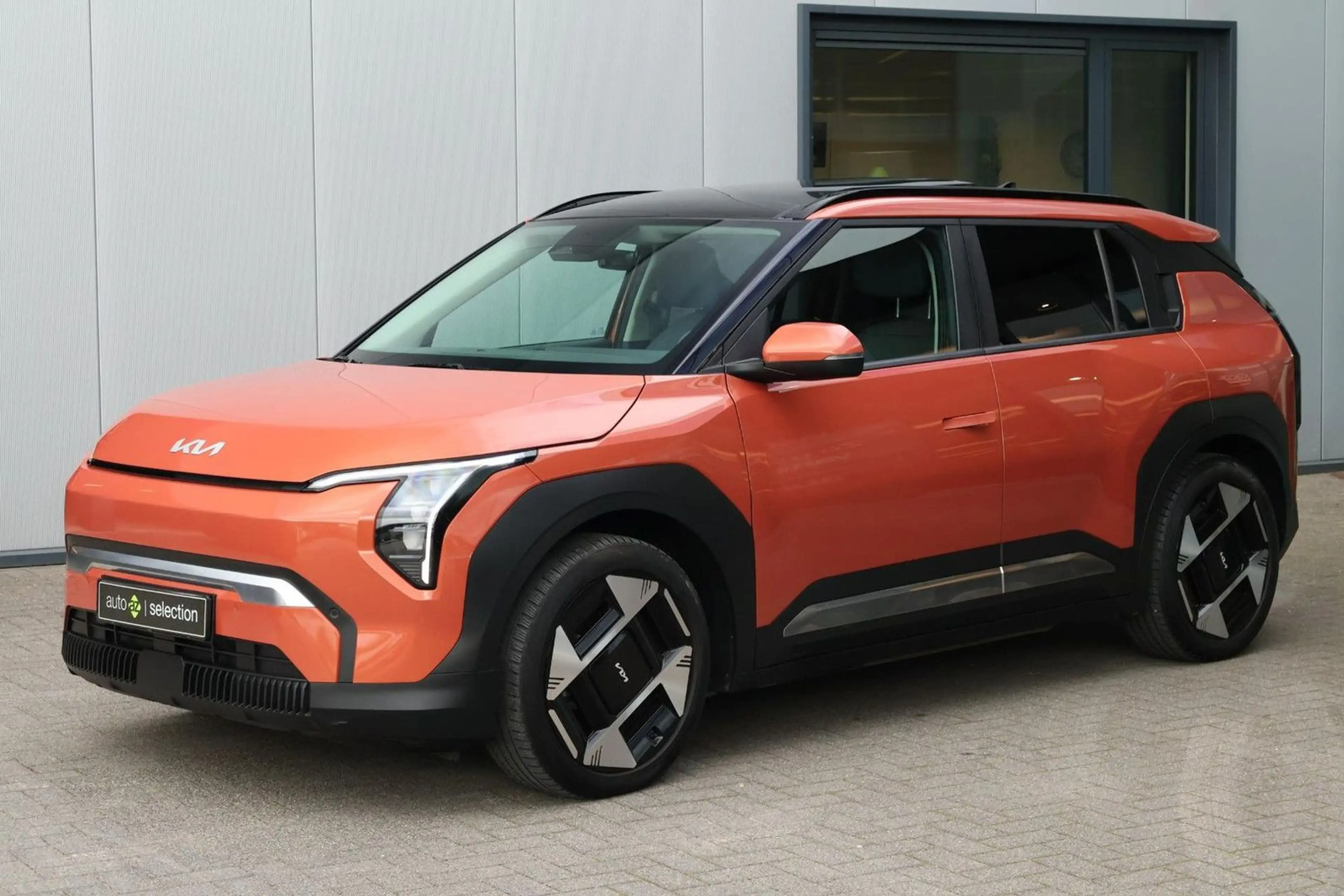 Kia EV3 Plus Advanced 81.4 kWh / Pano / Stuur en sit — photo 6