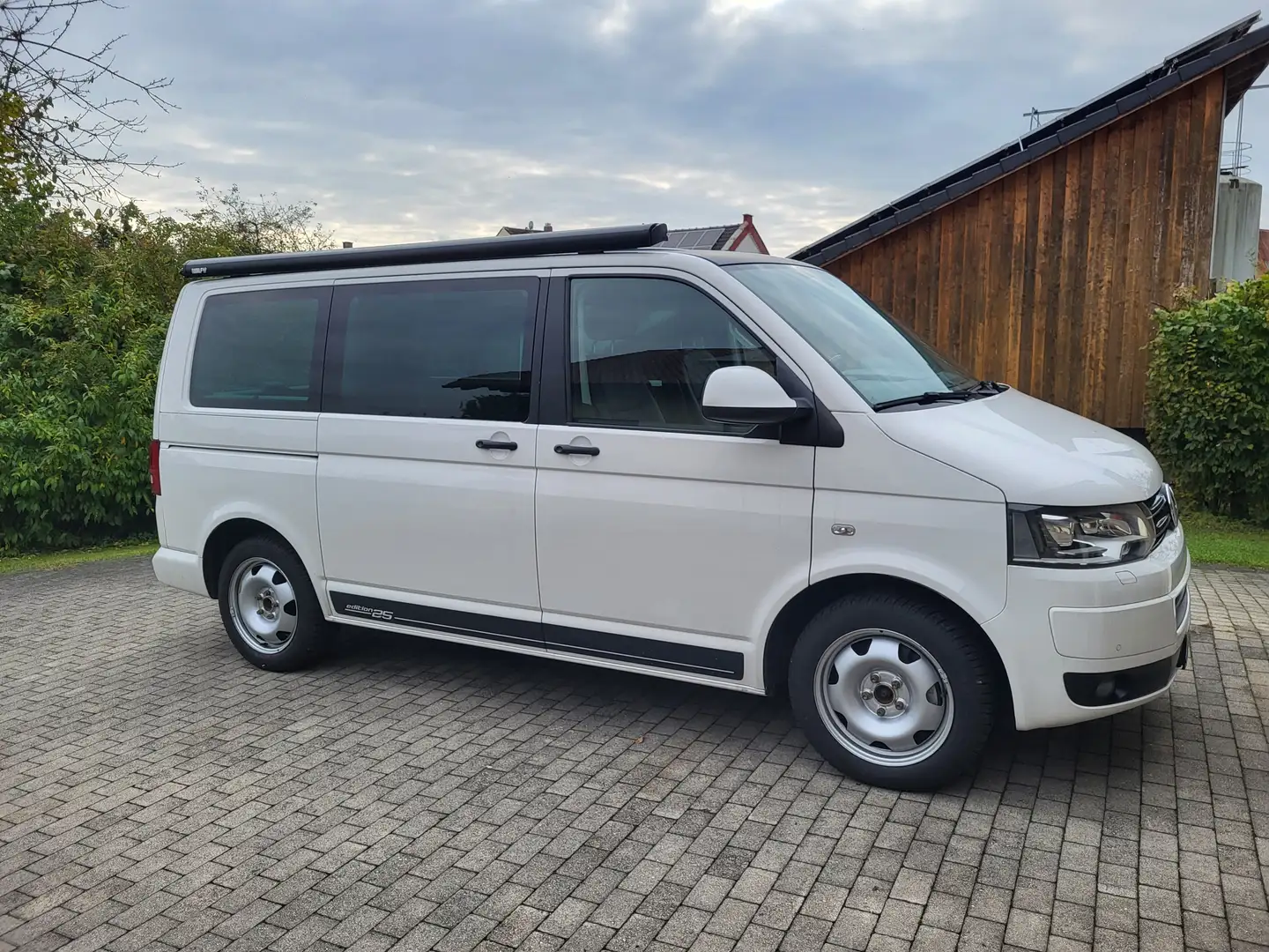 Volkswagen T5 Multivan CamperT5/T6/Multivan/Transporter/NUR 86`000 KM Weiß - 2