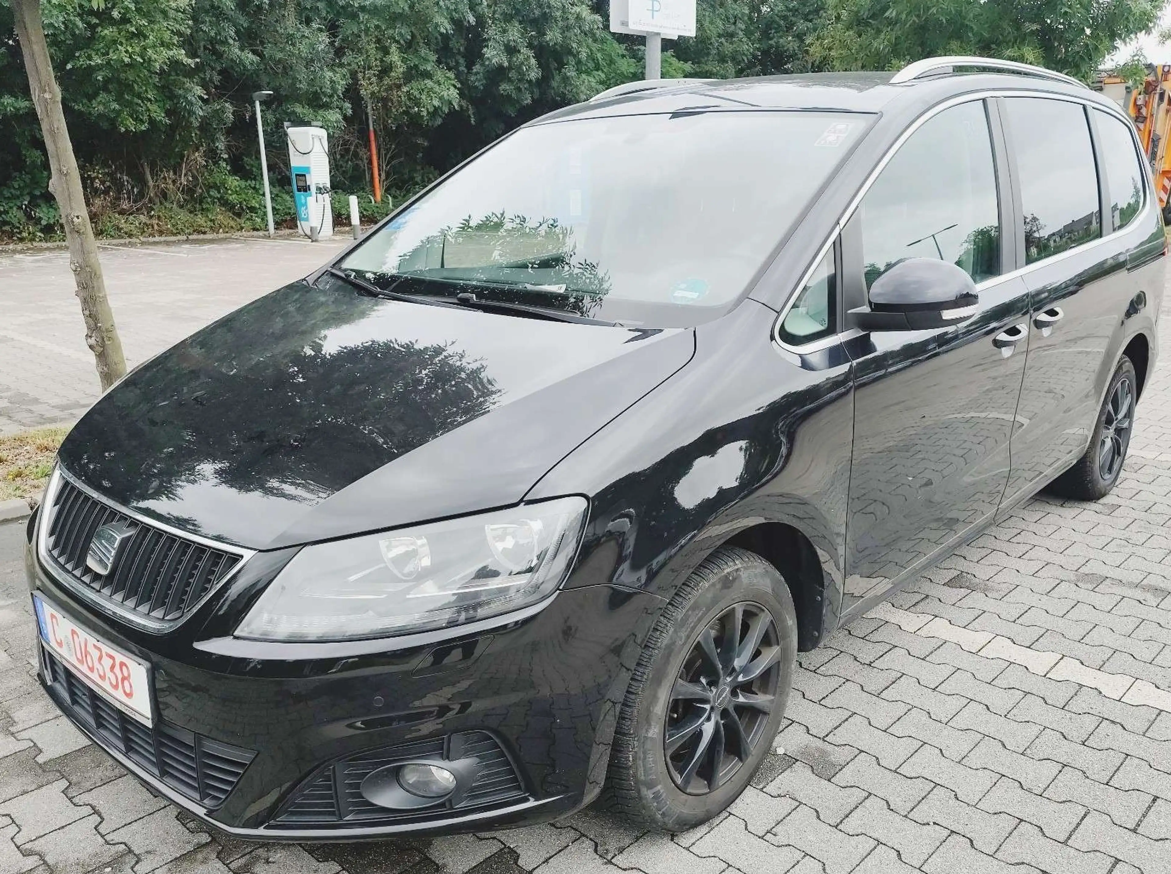 SEAT Alhambra Allhambra Diesel 2.0 TDI ( 7 Sitzer ) 4x4 ( 2x  schiebe tür )Voll sheckheft bei Seat