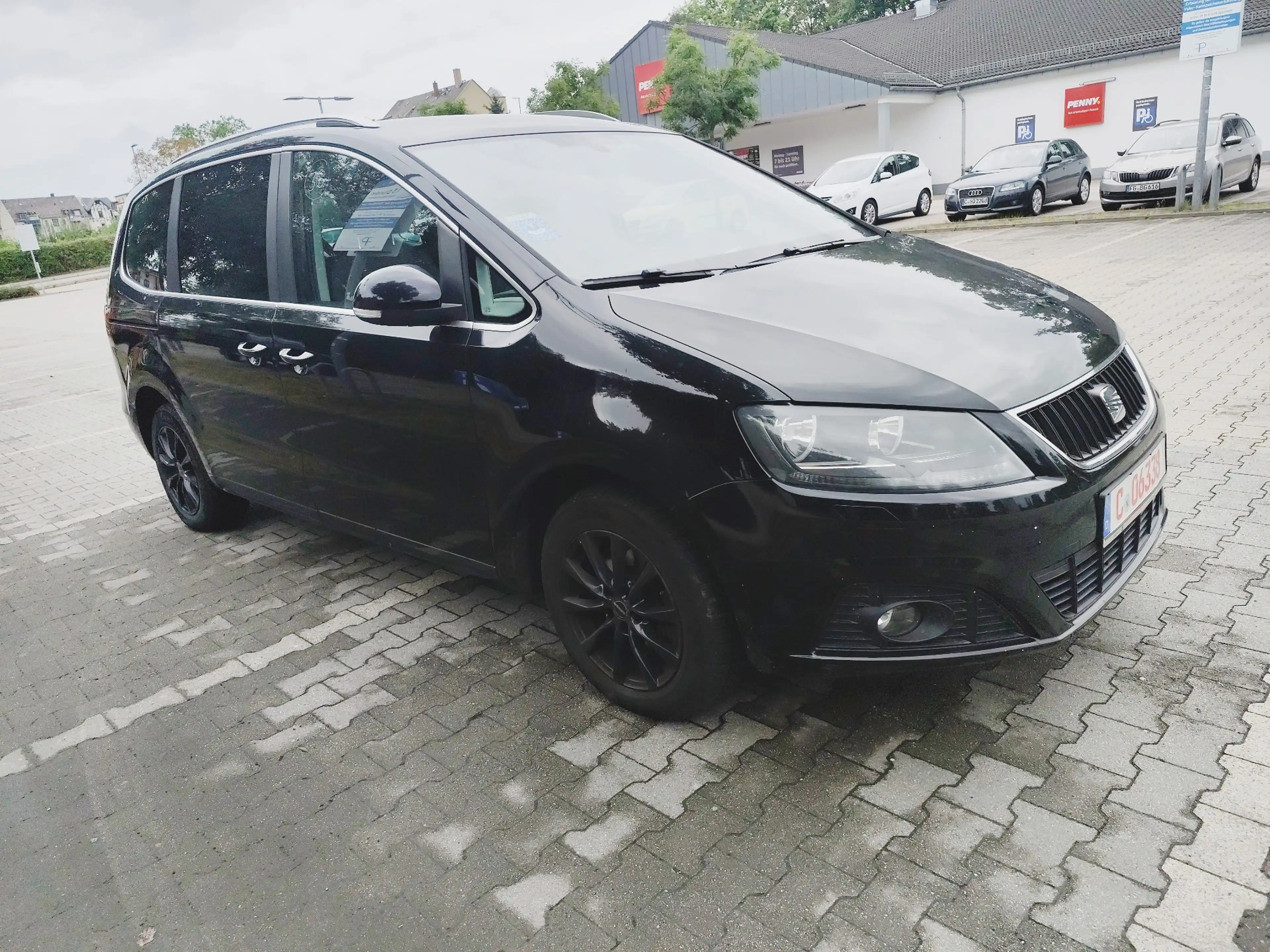 SEAT Alhambra Allhambra Diesel 2.0 TDI ( 7 Sitzer ) 4x4 ( 2x schiebe tür )Voll sheckheft bei Seat — photo 12