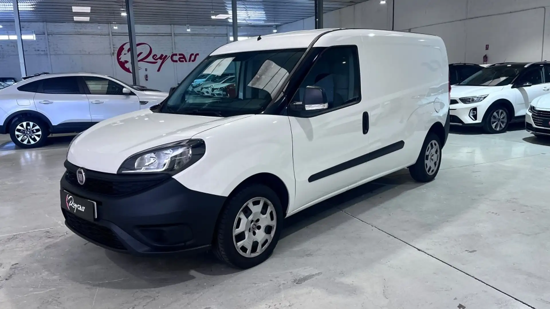 Fiat Dobló Cargo 1.4 T-Jet GNC SX Maxi Blanco - 2